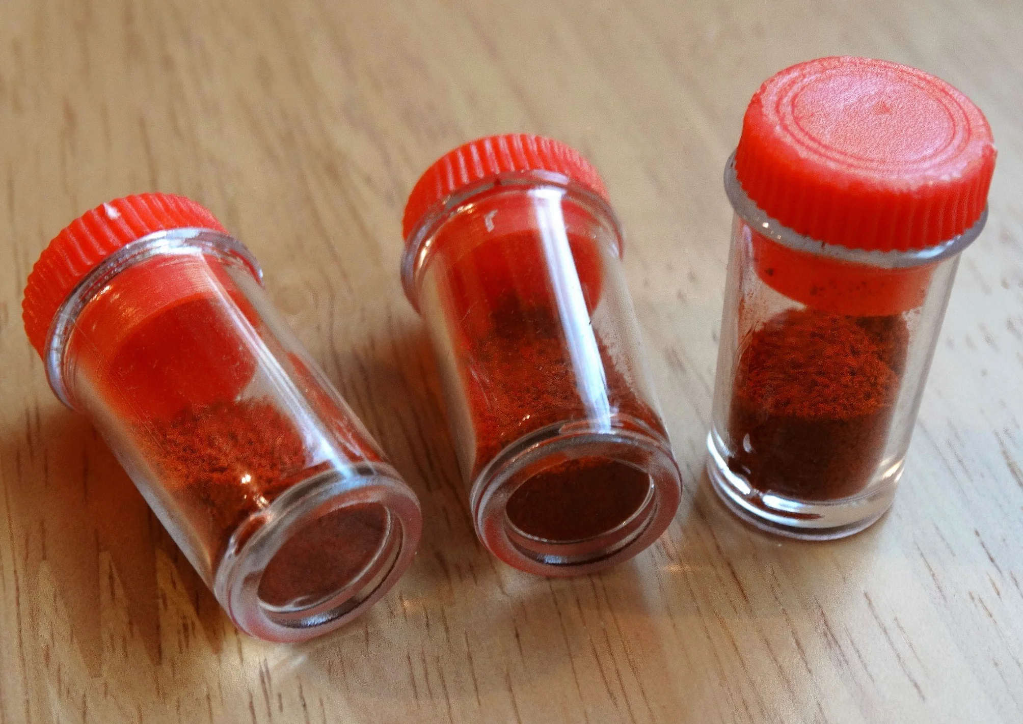1.5g meilleur safran poudre; Une sélection de safran de qualité royale de monde; 100% pur tous authentiques safran rouge (3 * 0.5g)