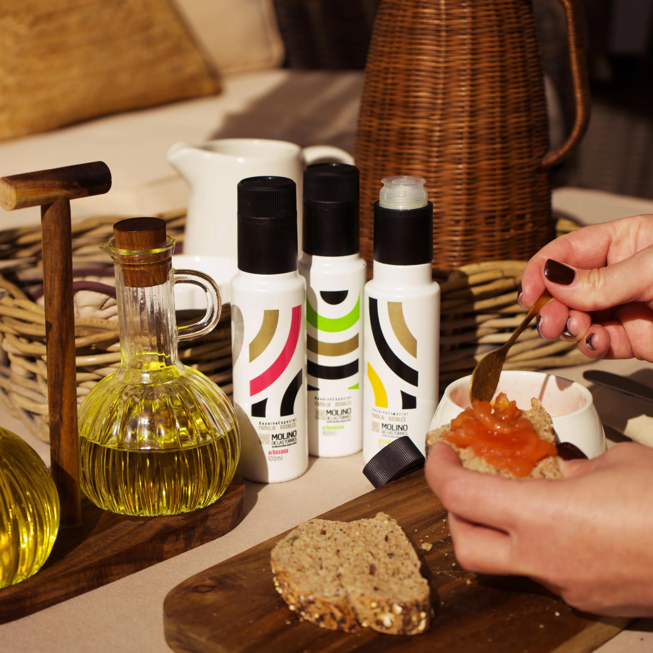MOLINO DE LAS TORRES 3 x 100 ML Huile d Olive Extra Variété PICUAL, ARBEQUINA, ARBOSANA d’origine Andalousie Espagne- Huile Olive Récolte Précoce (Octobre 2025) de qualité supérieure