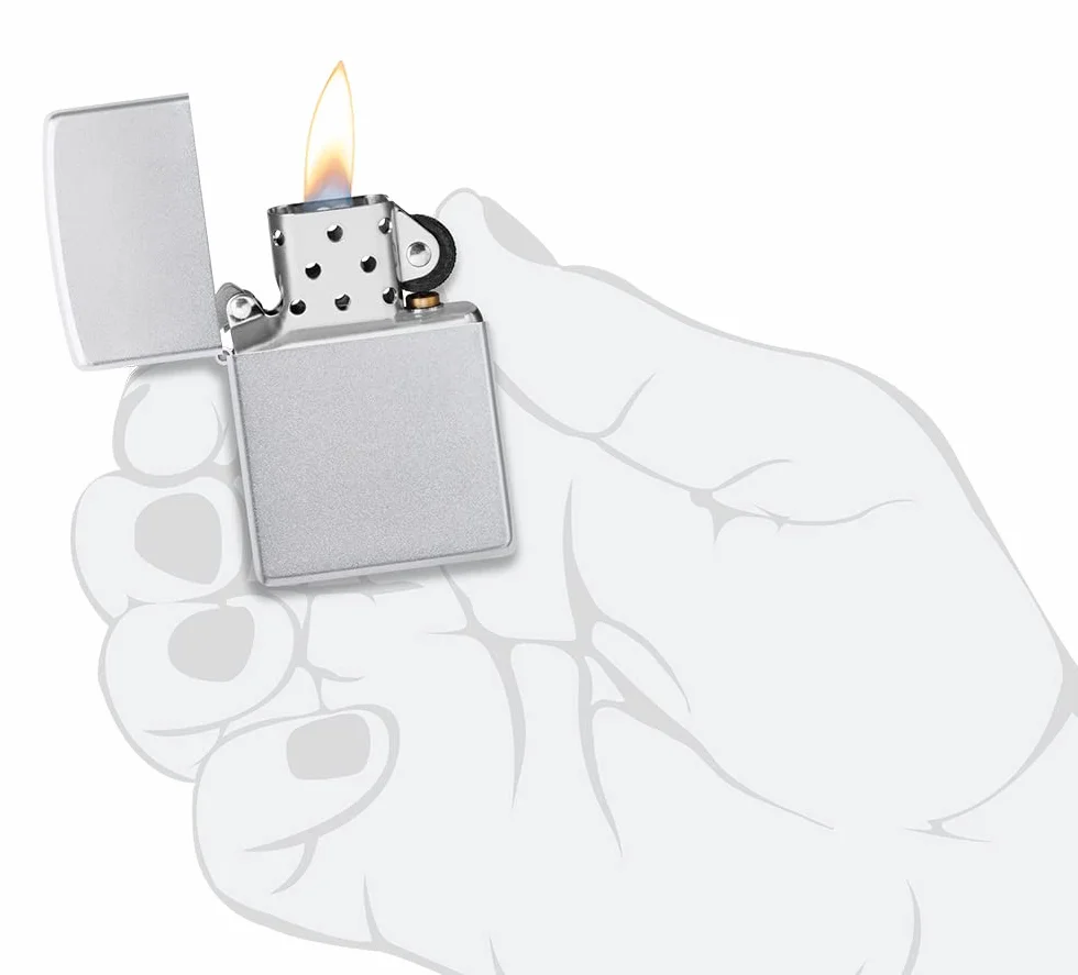 Zippo Briquet Tempête - Design Flamme - Chrome Satiné - Rechargeable - Réutilisable - Design Coupe-Vent - Coffret Cadeau Fabriqué aux États-Unis - Exclusivité Amazon