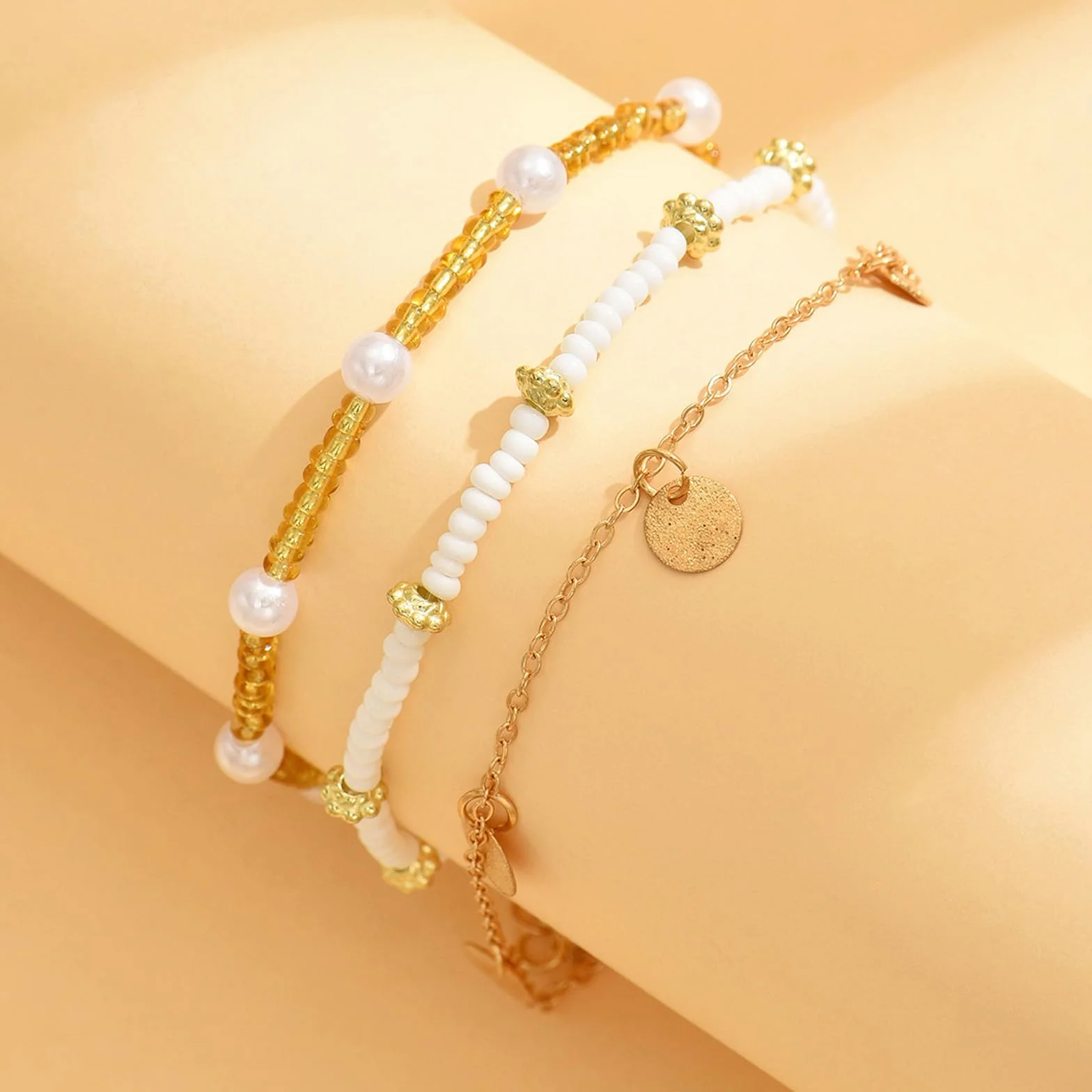 JSTHHTT Bracelet de Cheville Femme Perles Dorées Bohème Réglable Élastique