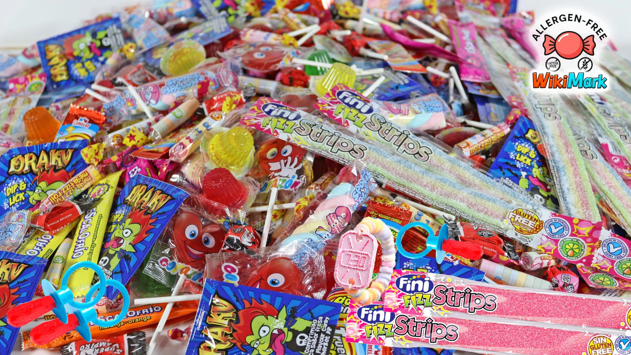 Mega Box 110 friandises remplies de pinata sans allergène, friandises et bonbons – Parfait pour les anniversaires, fêtes, Noël, Halloween. Sans gluten et sans lait. Comprend des langues de fraise.