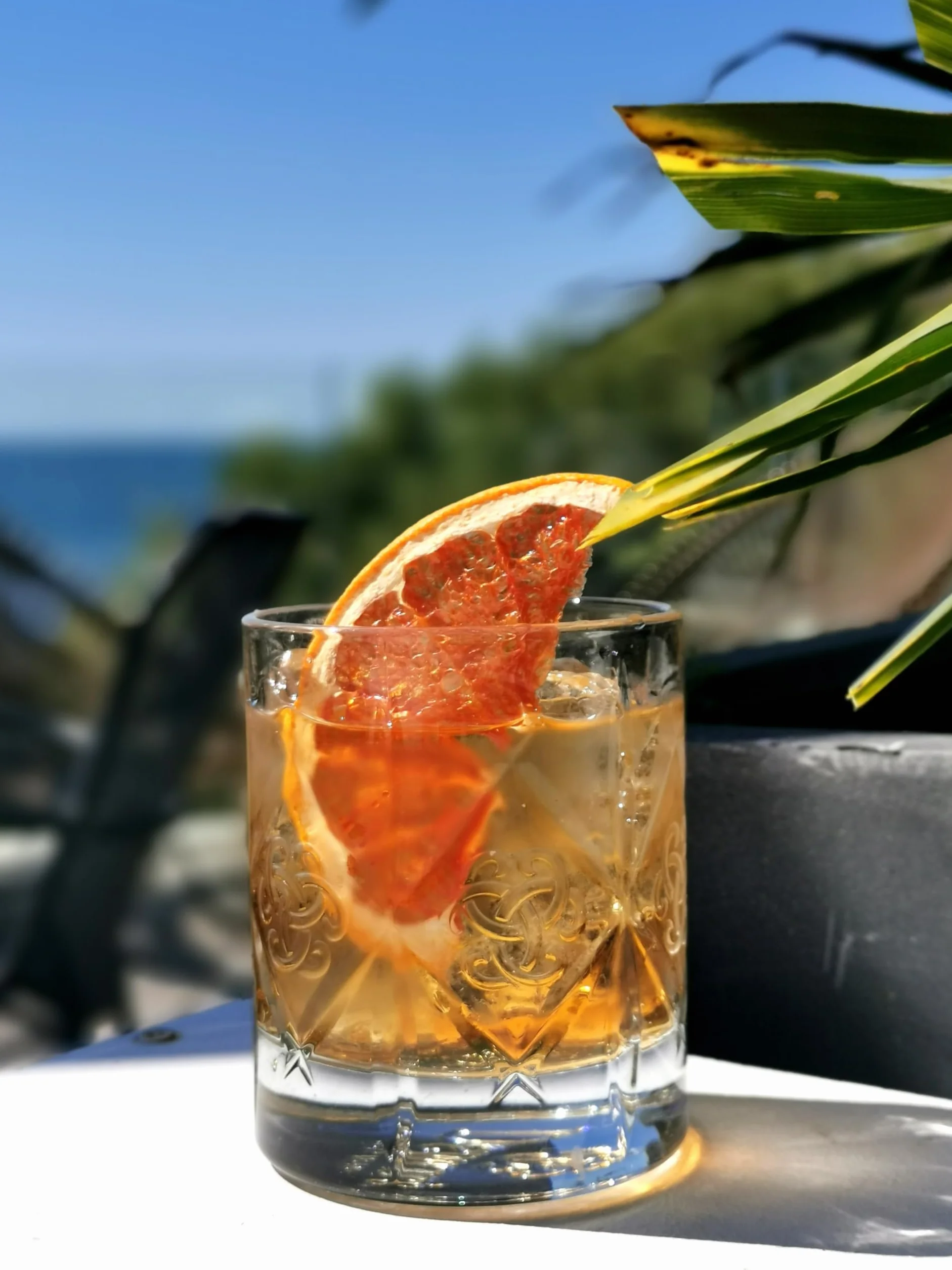 Extra Dry Pamplemousse Séchés Pour Cocktail | 80 Pièces environs de Pamplemousse Déshydratés | Grand sachet 188 g 1/2 Rondelles De Pamplemousse Séchés | 100% Naturel | Fruits Séchés Sans Sucre Ajouté