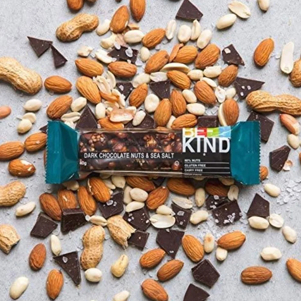 BE-KIND - Barres de Céréales - Chocolat Noir, Amandes & Sel Marin - Sans Gluten - Riches en Fibres - Grand Format - 12 x 40g