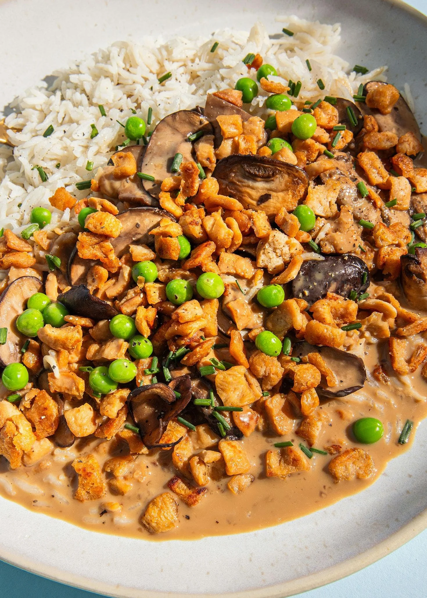 KoRo – Protéines de pois et de fèves gros morceaux 1kg – Alternative végétale sans soja – Texture fondante et riche en protéines – Idéal pour blanquettes et gyros