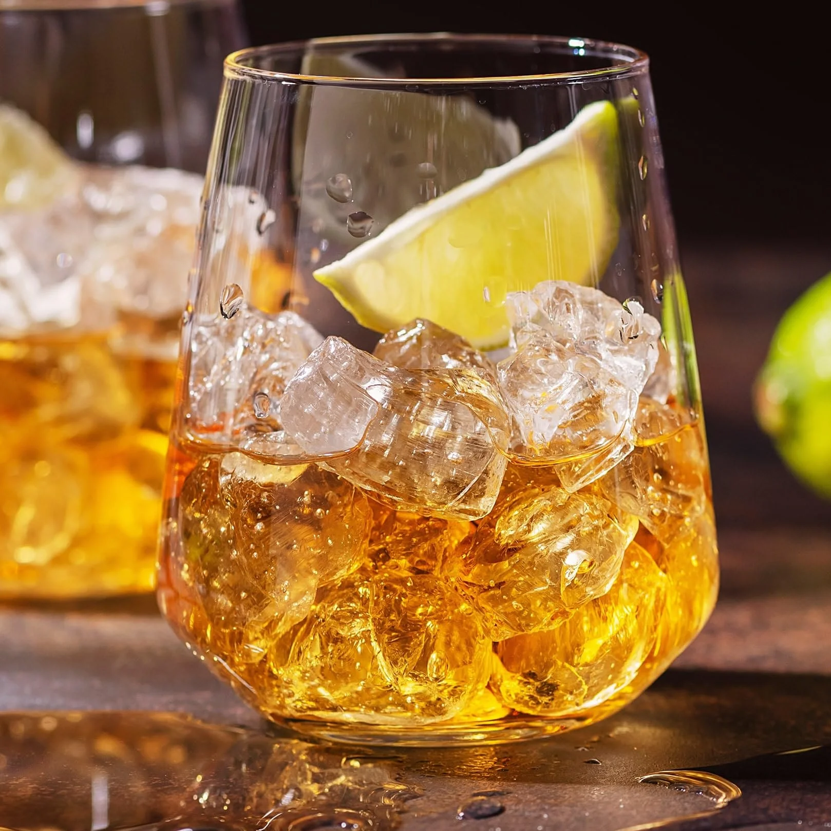 Sirop Goût Rhum Mathieu Teisseire, pour boissons, cocktails classiques avec ou sans alcool, bouteille de 70cl