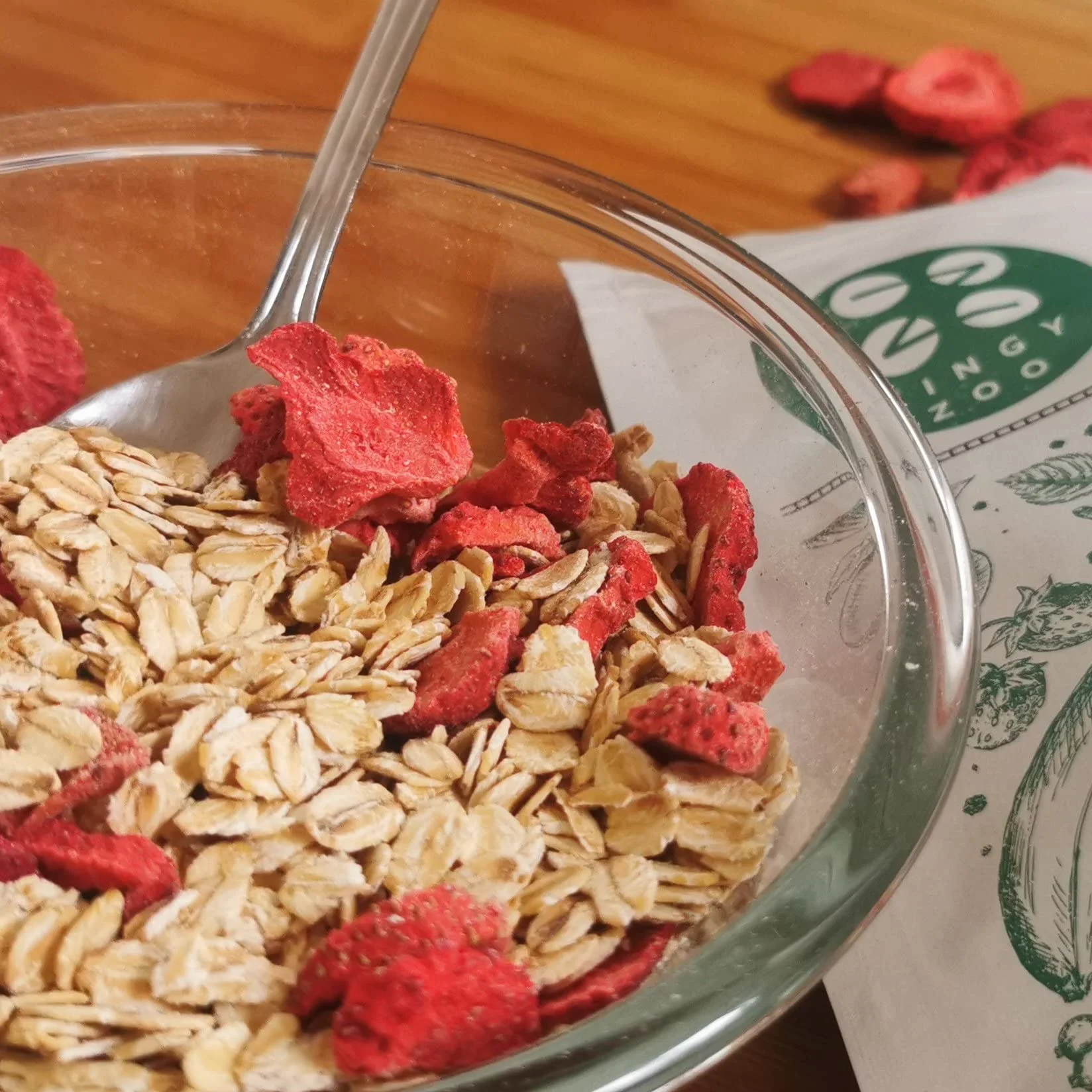 Fraises Fruits Frais Lyophilisée | Naturel Fraise Sechee Freeze Dried Fruit | Fruits Seche Lyophilisateur | Faire un Mélange de Fruits Secs Framboises et Fraise | Gefriergetrocknete Erdbeere (90g)