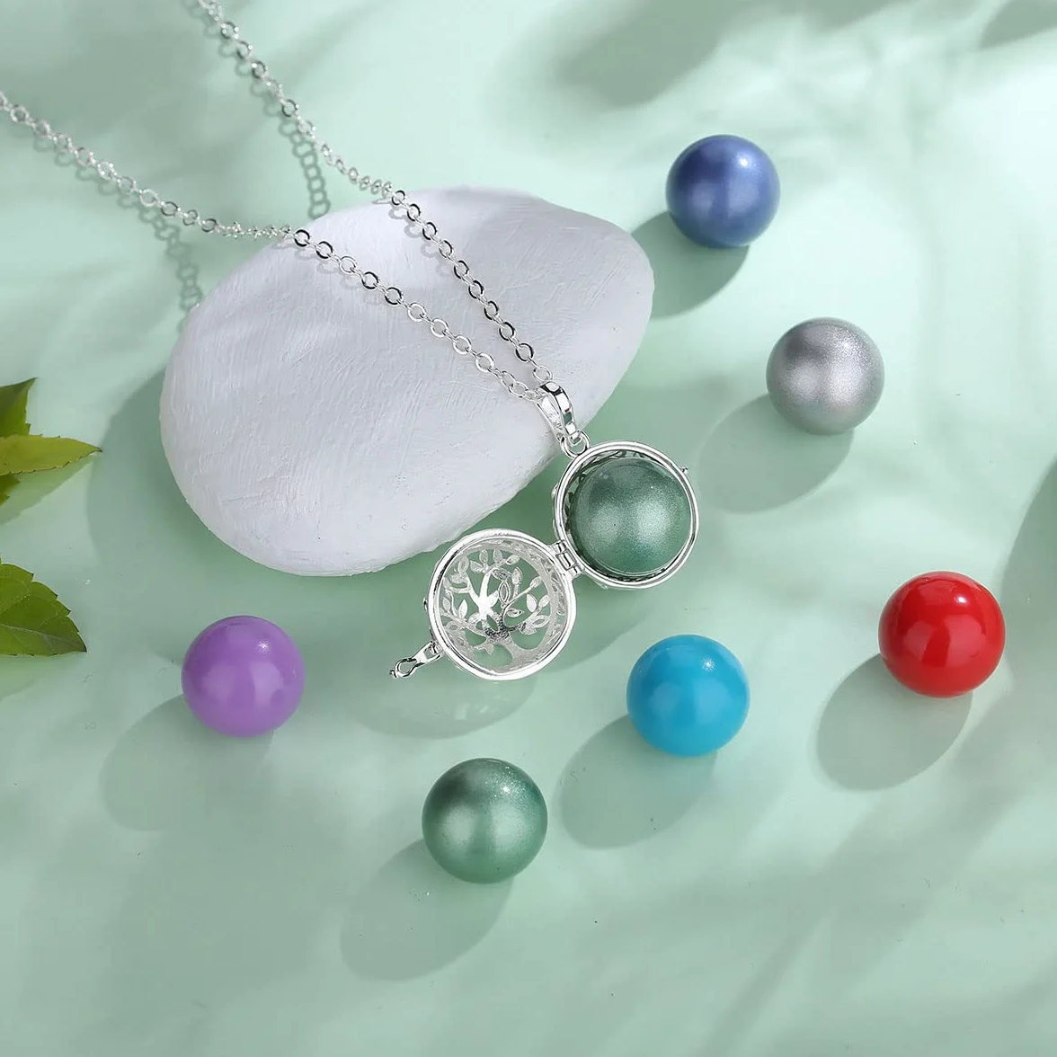 AEONSLOVE Collier Bola de Grossesse Pendentif Arbre de la Vie Grelot Musical pour Femmes Enceinte, 2 Chaînes