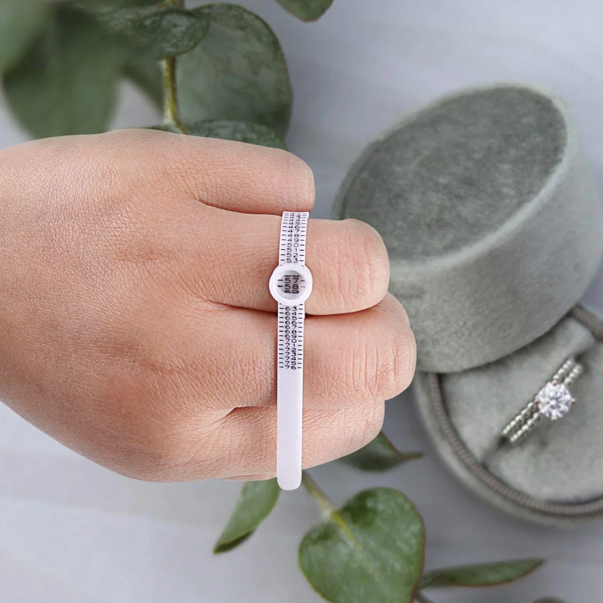 Meowoo Baguier Mesureur Mesure de Taille de Doigt avec Mandrin à Bague Outil Fiançailles Mariage Calibreur