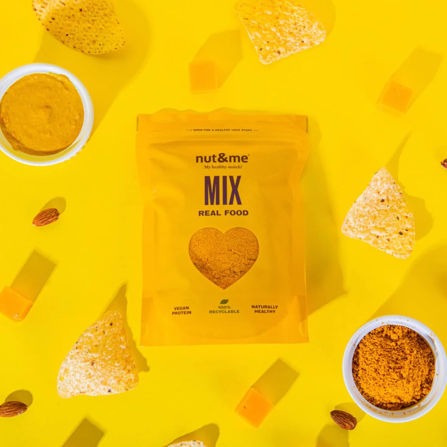 Fromage vegan cheddar 1 kg nut&me | Saveur de fromage cheddar | Keto | Sans lactose, sans gluten | Riche en protéines | Low carb | Végétalien | Pack 5 x 200 gr