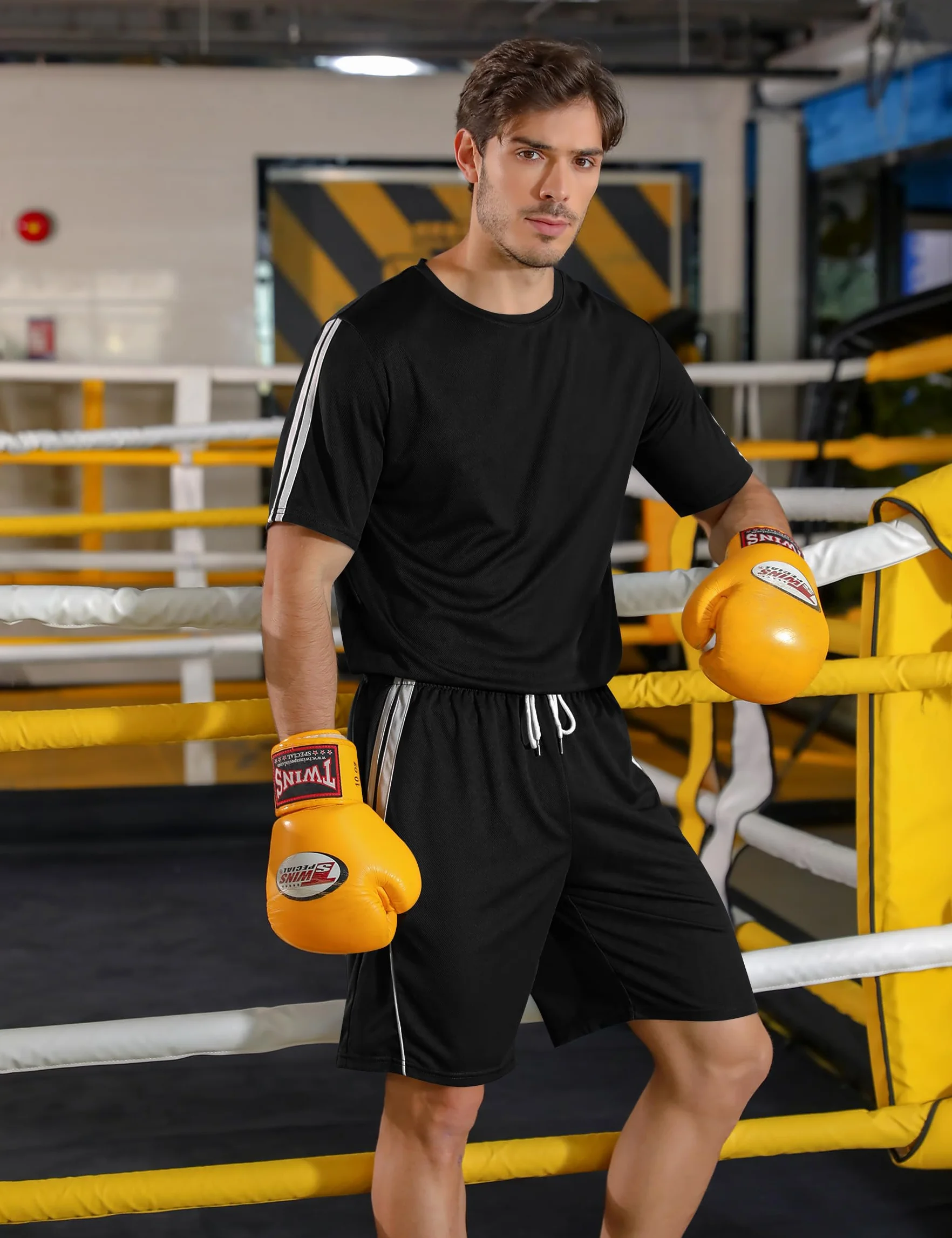 Nieery Ensemble de Sport Court Homme - T-Shirts et Shorts d'Entraînement - Manches Courtes