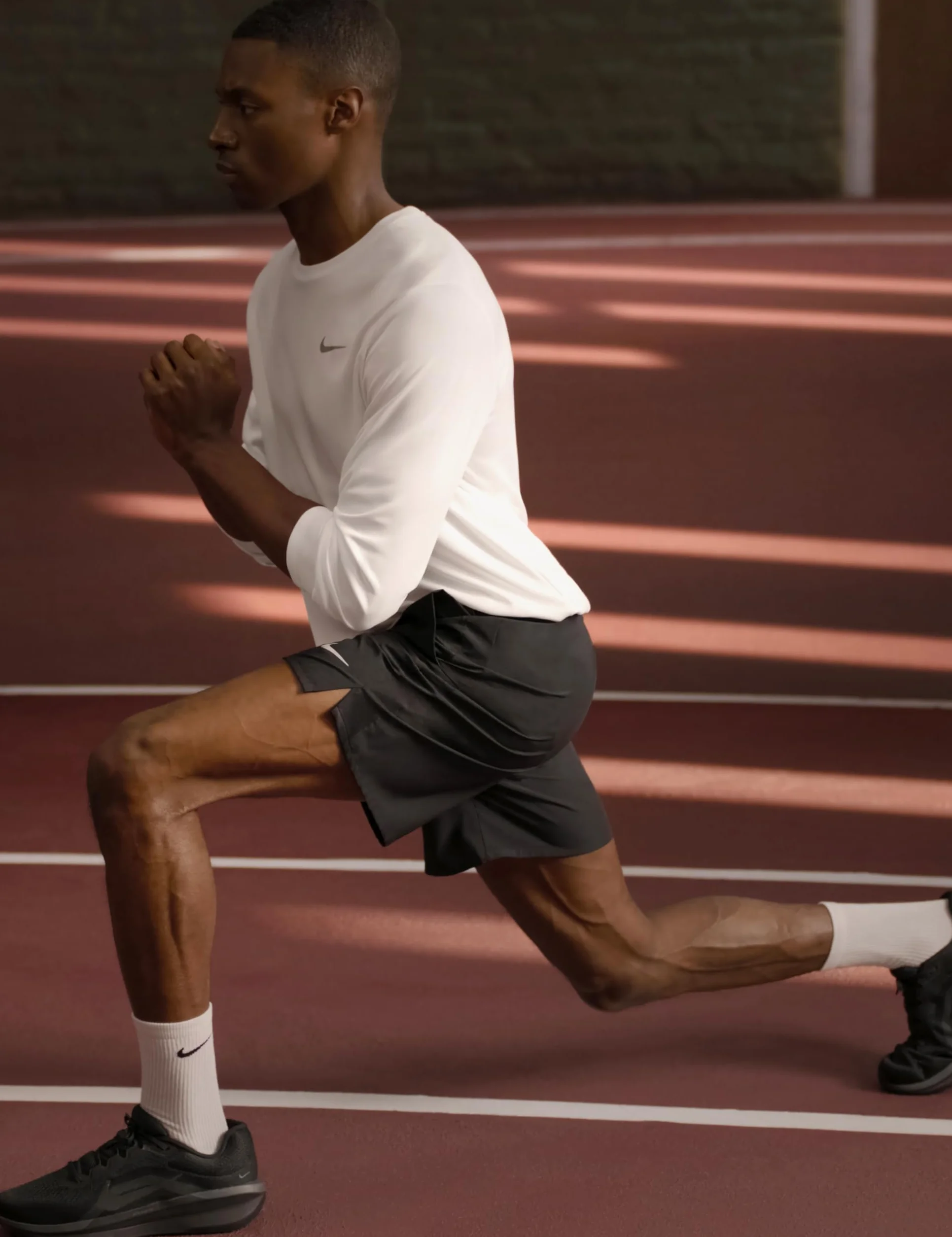 Nike Challenger Dri-FIT Laufshorts mit Futter für Herren 18 cm