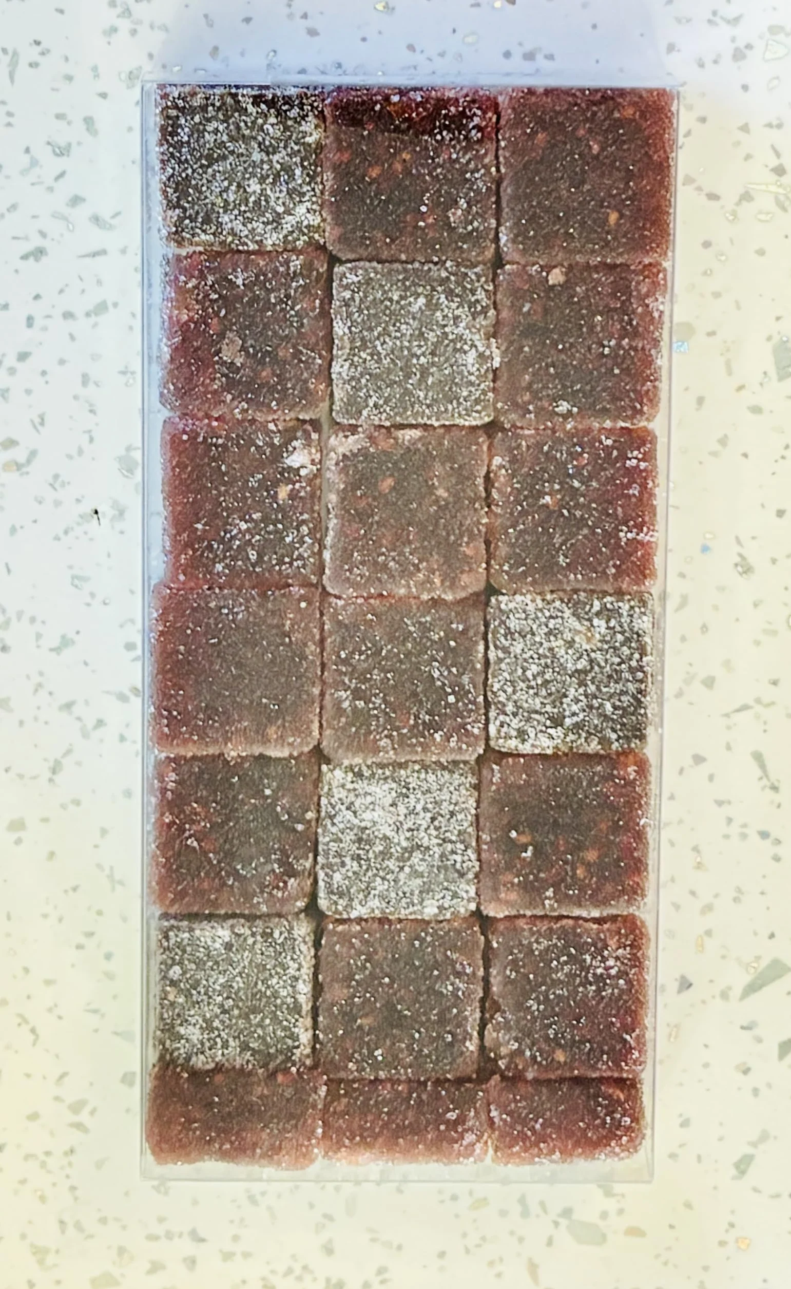 Pâte de Fruits Framboise et Chocolat, Confiserie Artisanale, Saveur Fruitée et Cacaotée. 230 gr