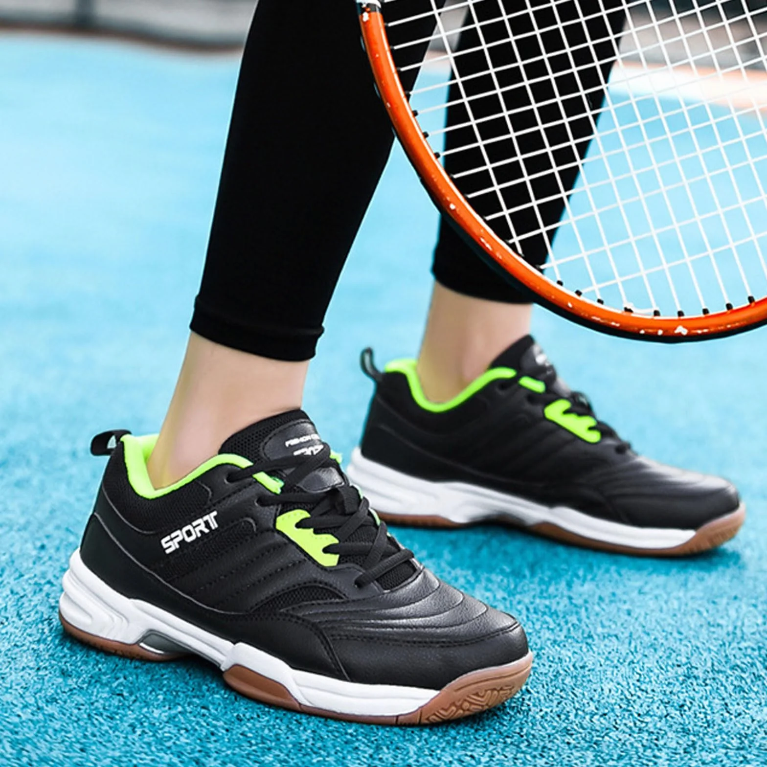 Chaussure de Sport Badminton Baskets Tennis de Table Chaussures Pingpong Sneakers Volleyball Confortable Non Slip Respirant Léger