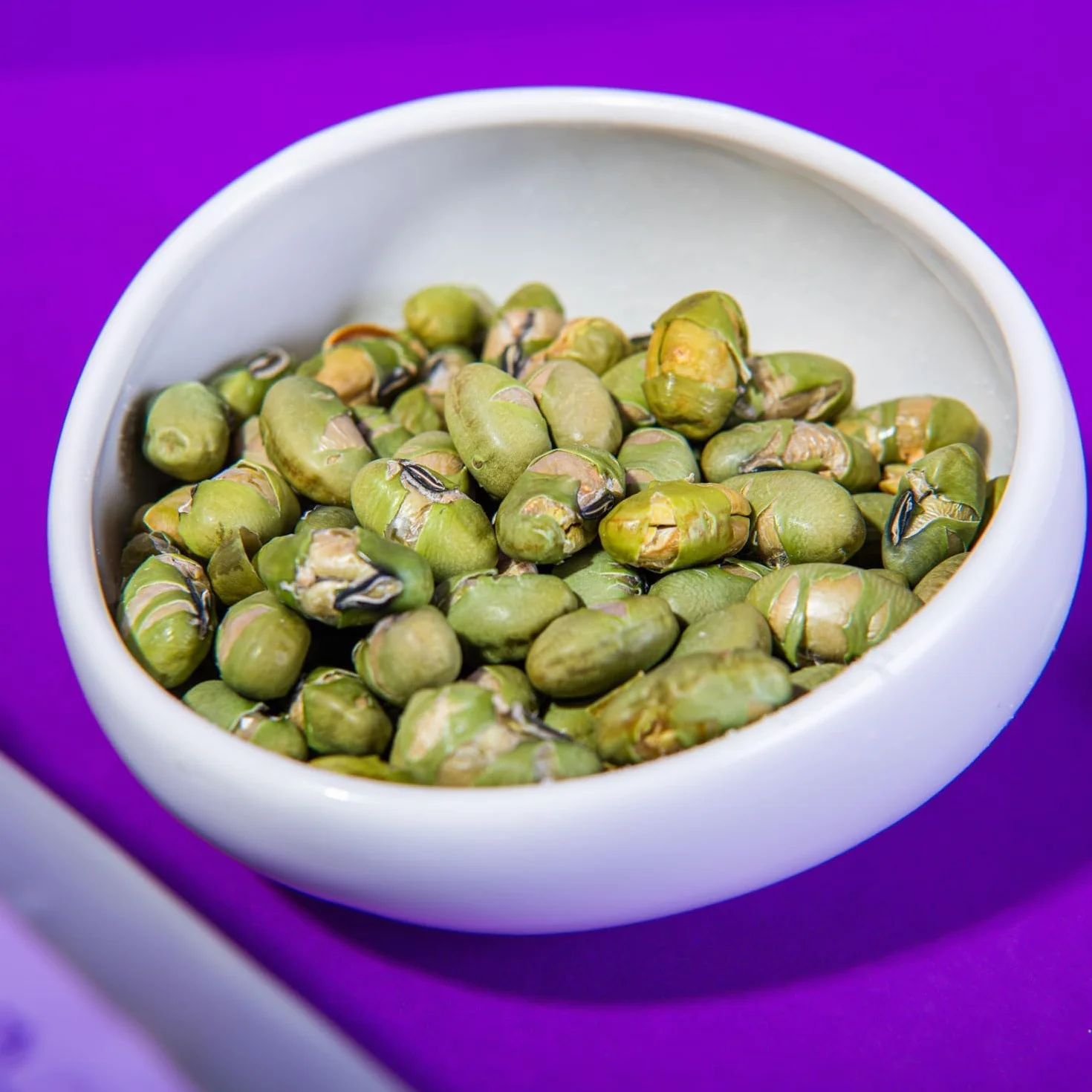 Edamame grillé et salé 500 gr nut&me | Sans gluten et sans sucres ajoutés | Riche en protéines | En-cas croquant | Une collation saine et riche en protéines pour vos pauses