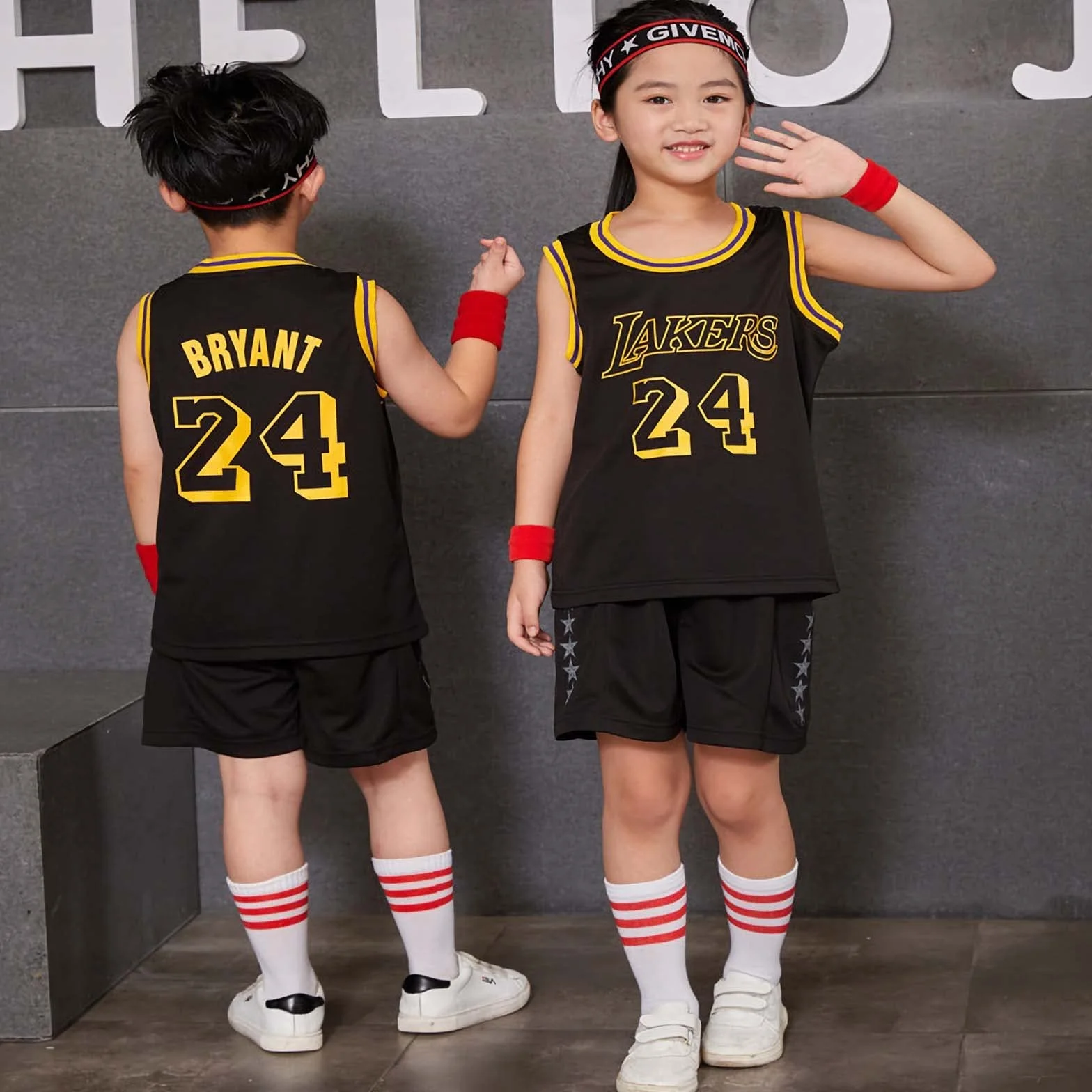 Kit de Maillot de Basket-Ball Enfants Jersey Garçons Sportswear Gilet sans Manches Hauts et Shorts Sports Set Survêtement d'été
