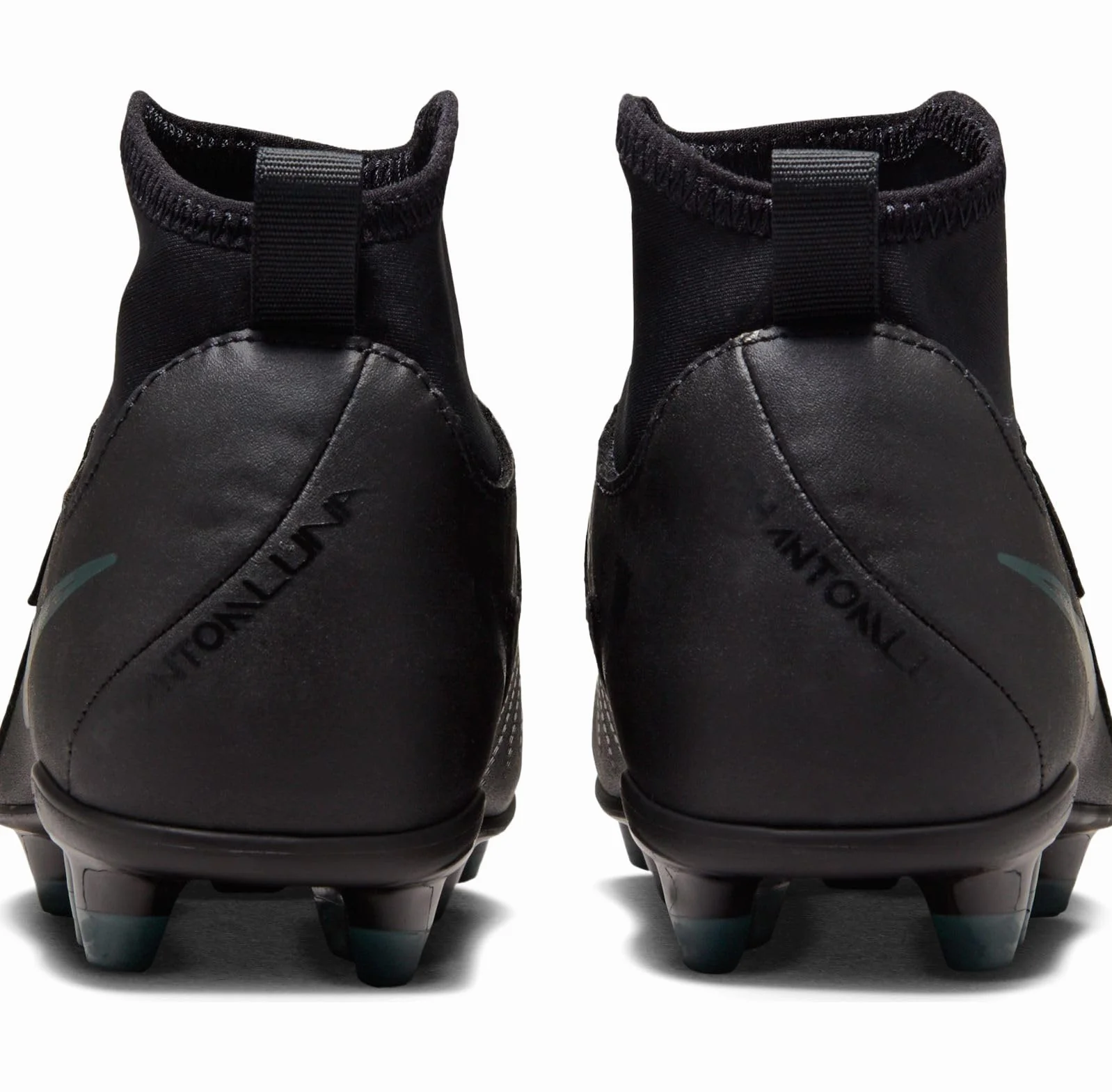 Nike Jr Phantom Luna II Club FG/MG Football Soccer Shoe