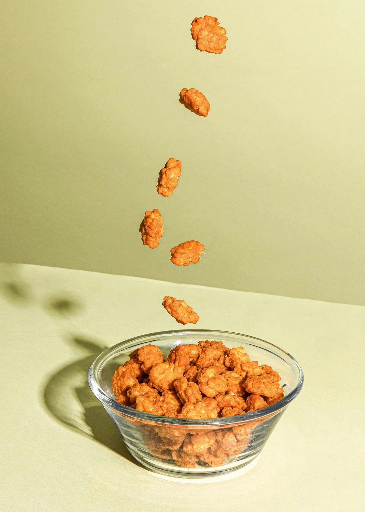 KoRo - Rice crackers piquants aux épices asiatiques 1 kg - Craquelins de riz asiatiques avec poudre de piment - Snack super croustillants