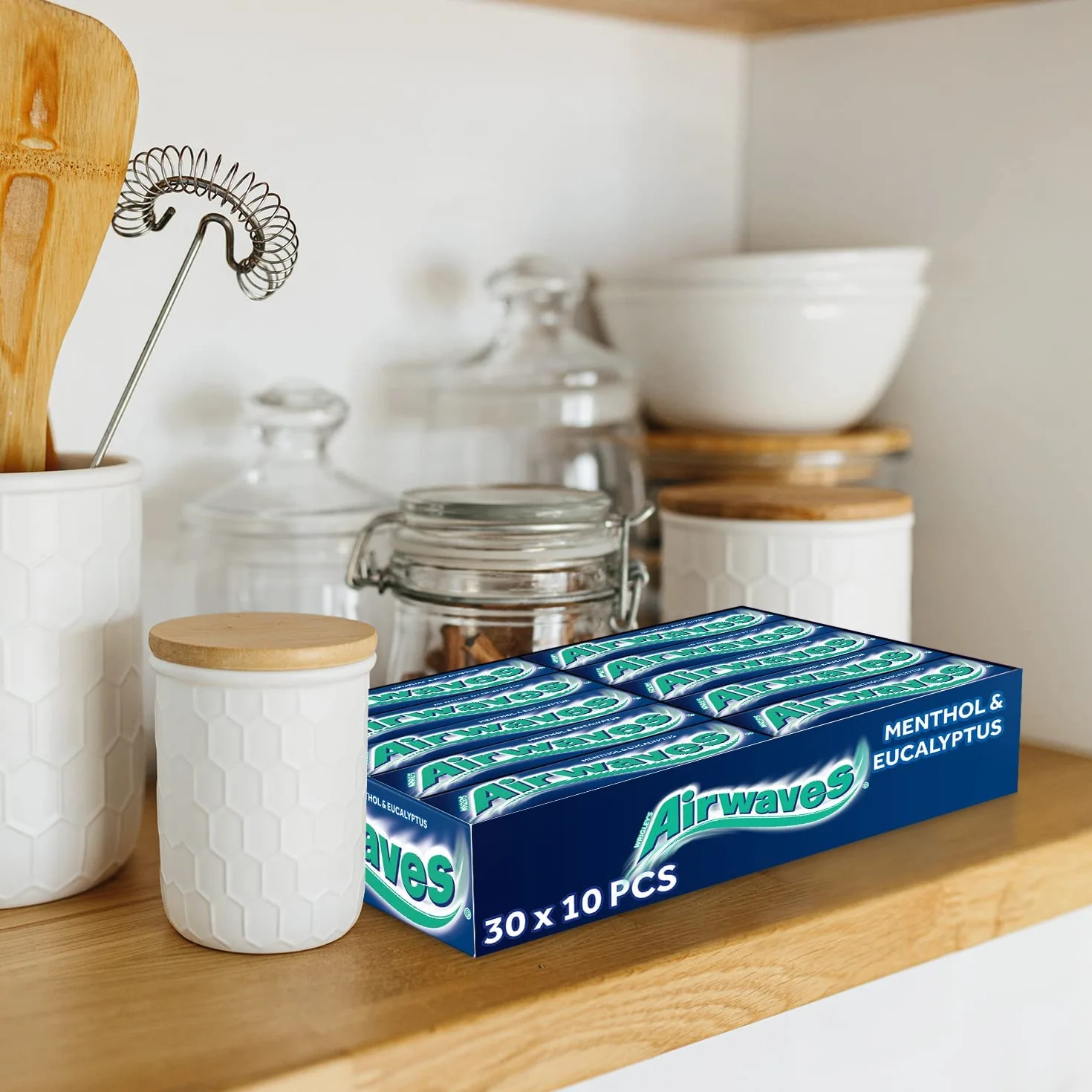 AIRWAVES Chewing Gum Sans Sucre Goût Menthol et Eucalyptus 30 Paquets 300 Dragées 420g