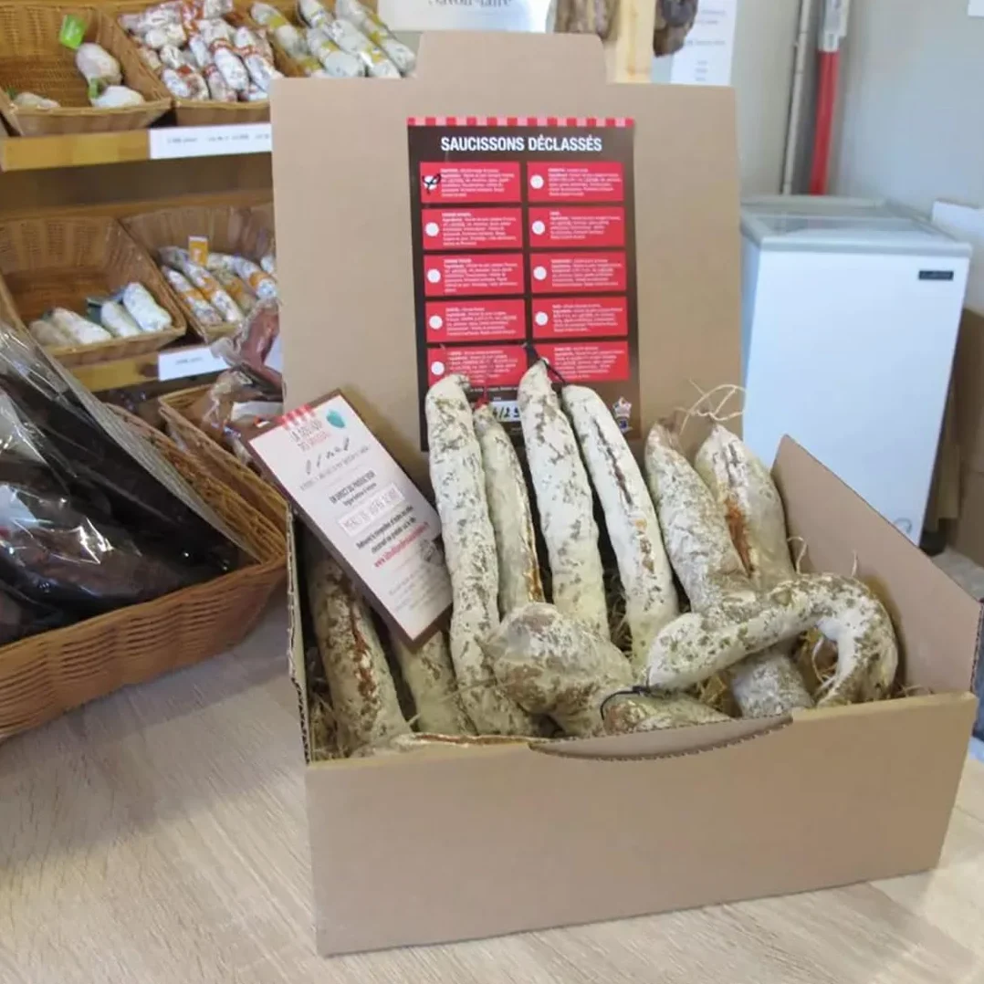 Panier de 2 kilos de saucissons déclassés