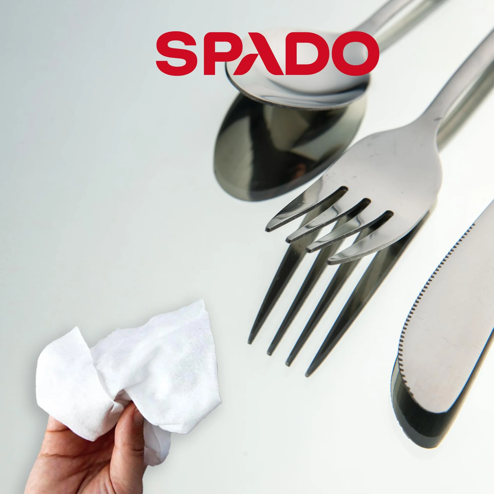 SPADO - Lingettes multi métaux - Nettoie et désoxyde couverts, bijoux, plats et argenterie - Fait briller - Lingette désincrustantes - 35 lingettes - Fabriqué en France