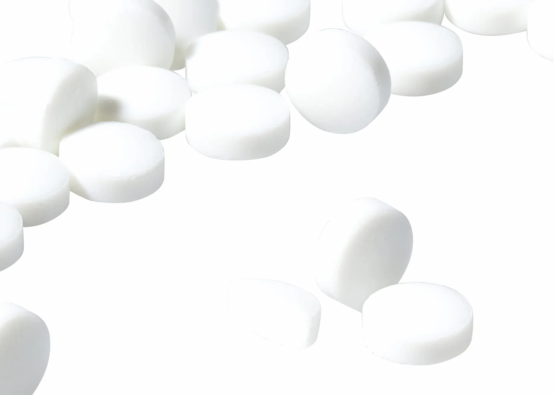 Frisk Pastilles Menthe Forte Mini Bonbon Maxi Rafraîchissant Haleine Fraîche Sans Sucres 0.07Kg 12 Étuis de 40 Pastilles