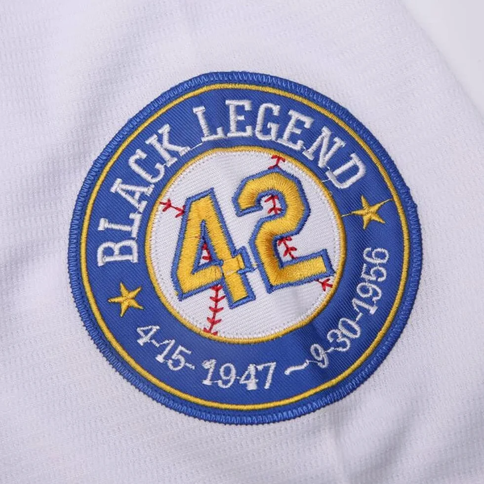 Maillot de Baseball Homme Black Legend Numéro 42 Vintage Brodé Rétro Lightsout, Blanc, Taille M