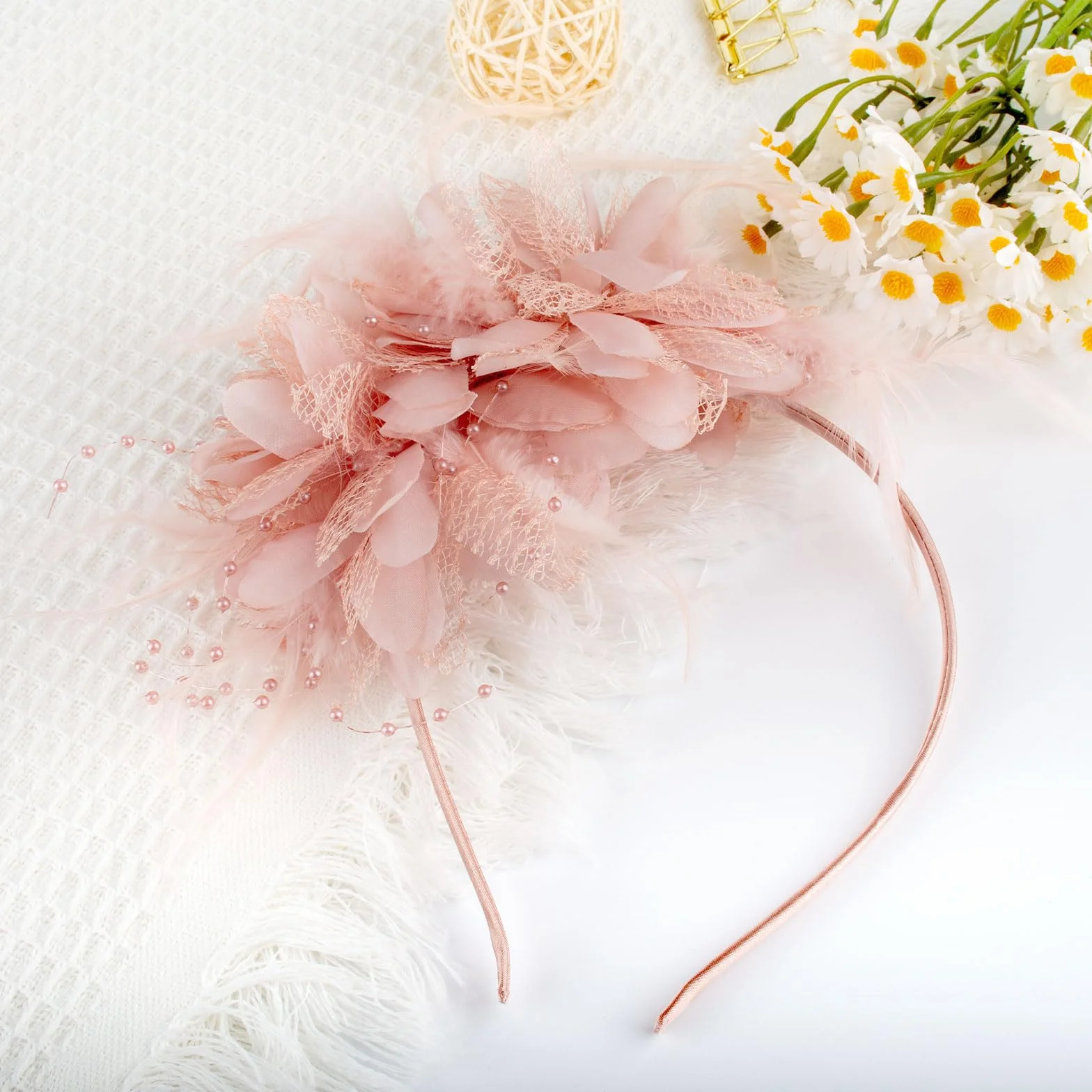 Ladies Fascinator Chapeau mariage Couture tête Plumes Mesh Accessoires cheveux Faux Fleurs Retro élégant vintage