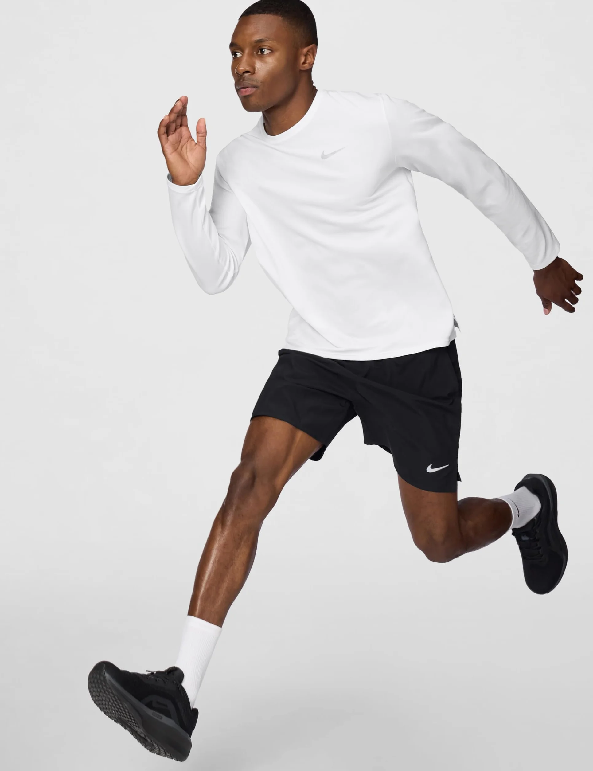 Nike Challenger Dri-FIT Laufshorts mit Futter für Herren 18 cm
