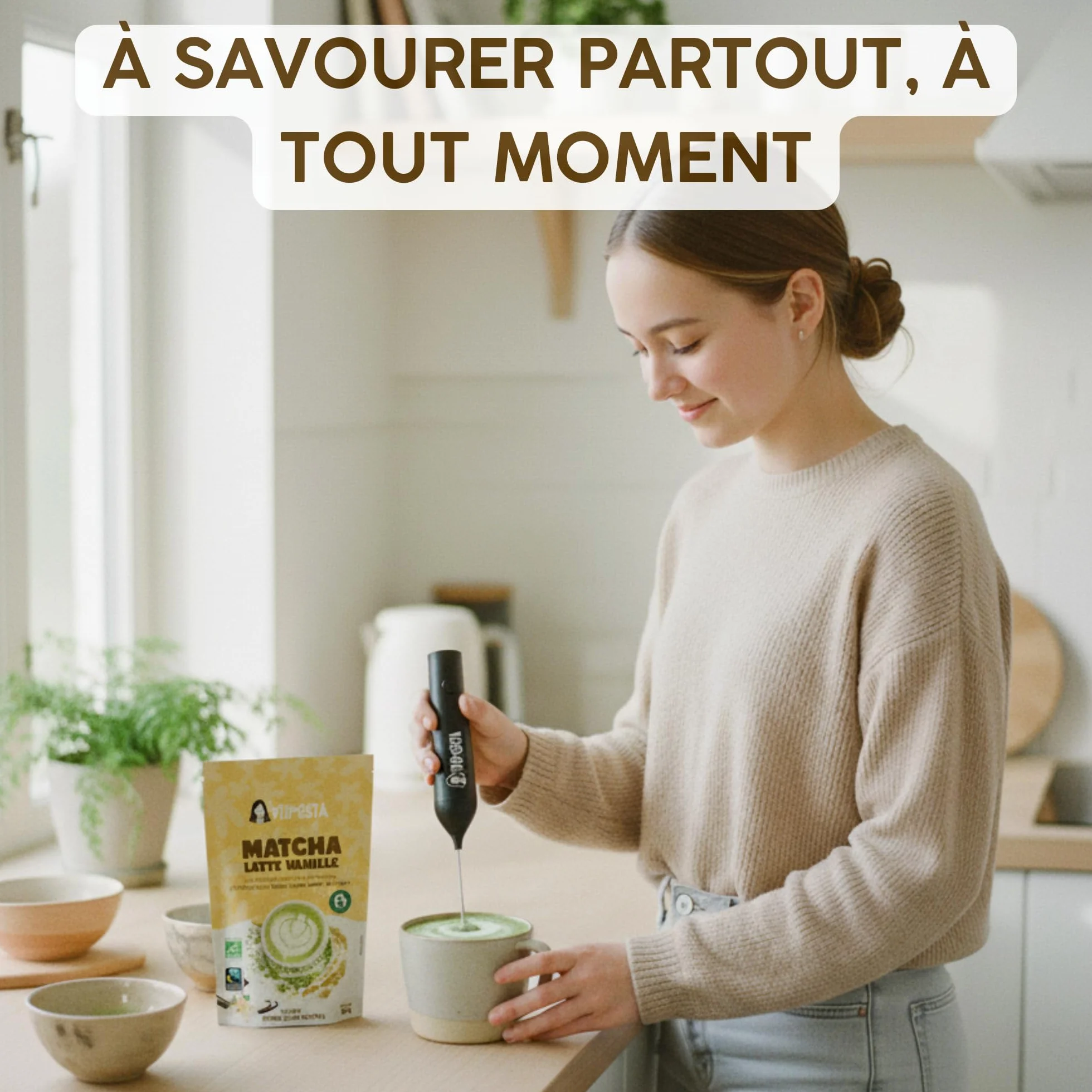 YUMISTA - Matcha Latte Vanille Instantané Bio - Format 2 kg Thé Matcha Poudre et Lait d'Avoine Sans Gluten - Thé Vert Matcha Premium en Sachet - Boisson Vegan Onctueuse Rapide Chaude ou Glacée