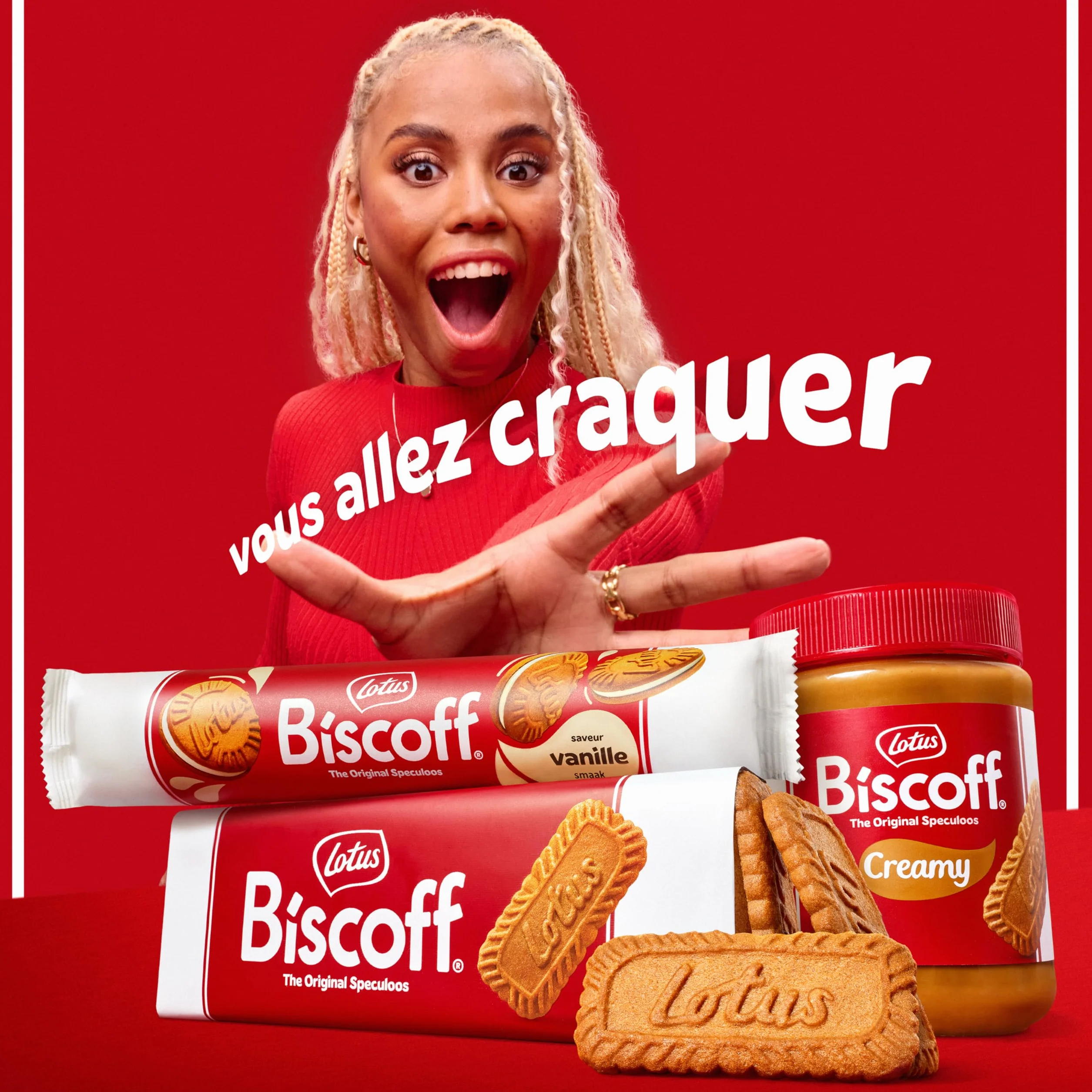 Lotus Biscoff | Sauce Topping | A Partir de Biscuits Original Speculoos | Vegan | Sans Colorant ni Arômes Artificiels | Bouteille Squeeze | 1kg