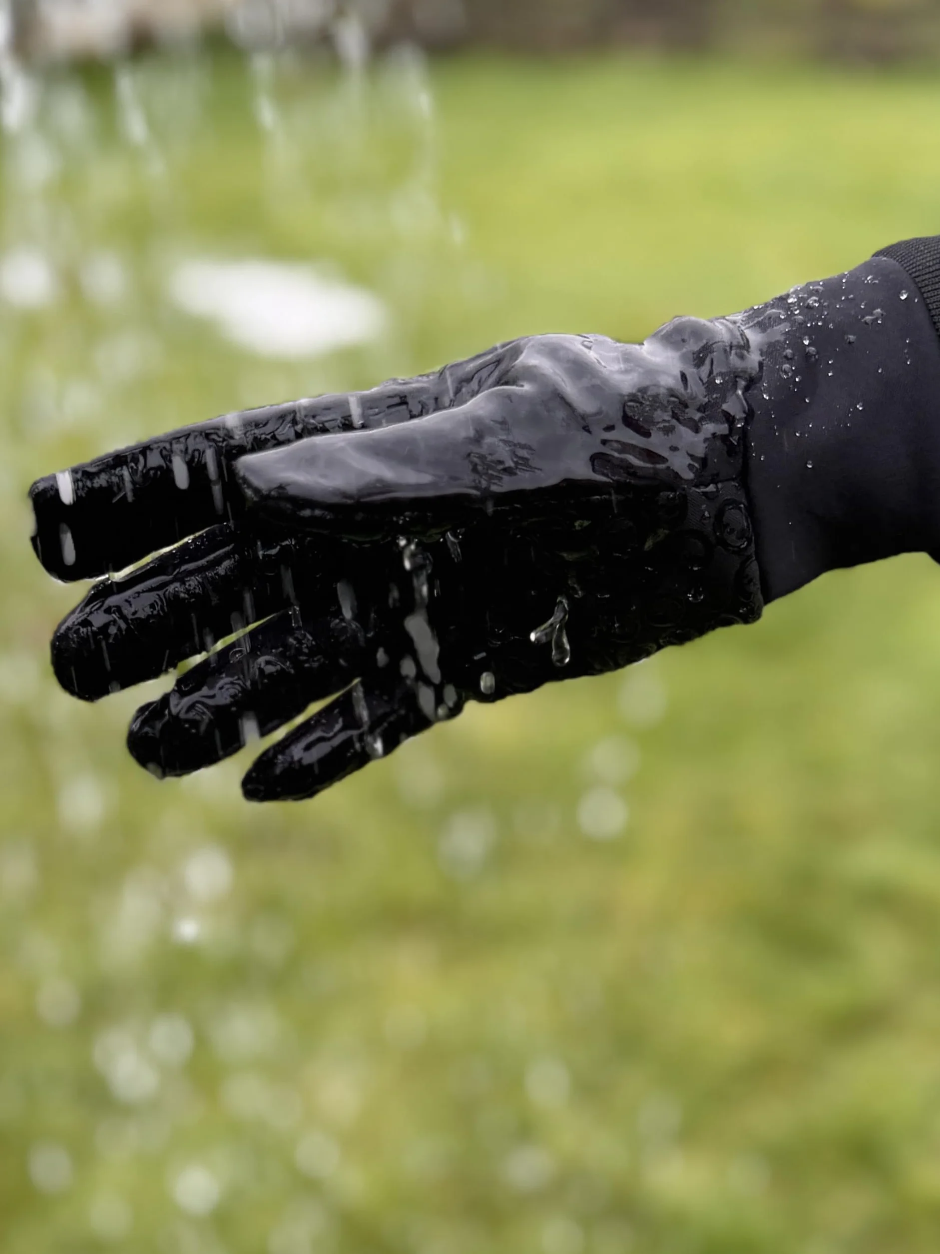 OPTIMUM Aqua Waterproof Thermal Sports Gloves Touch Screen Sensitive Finger