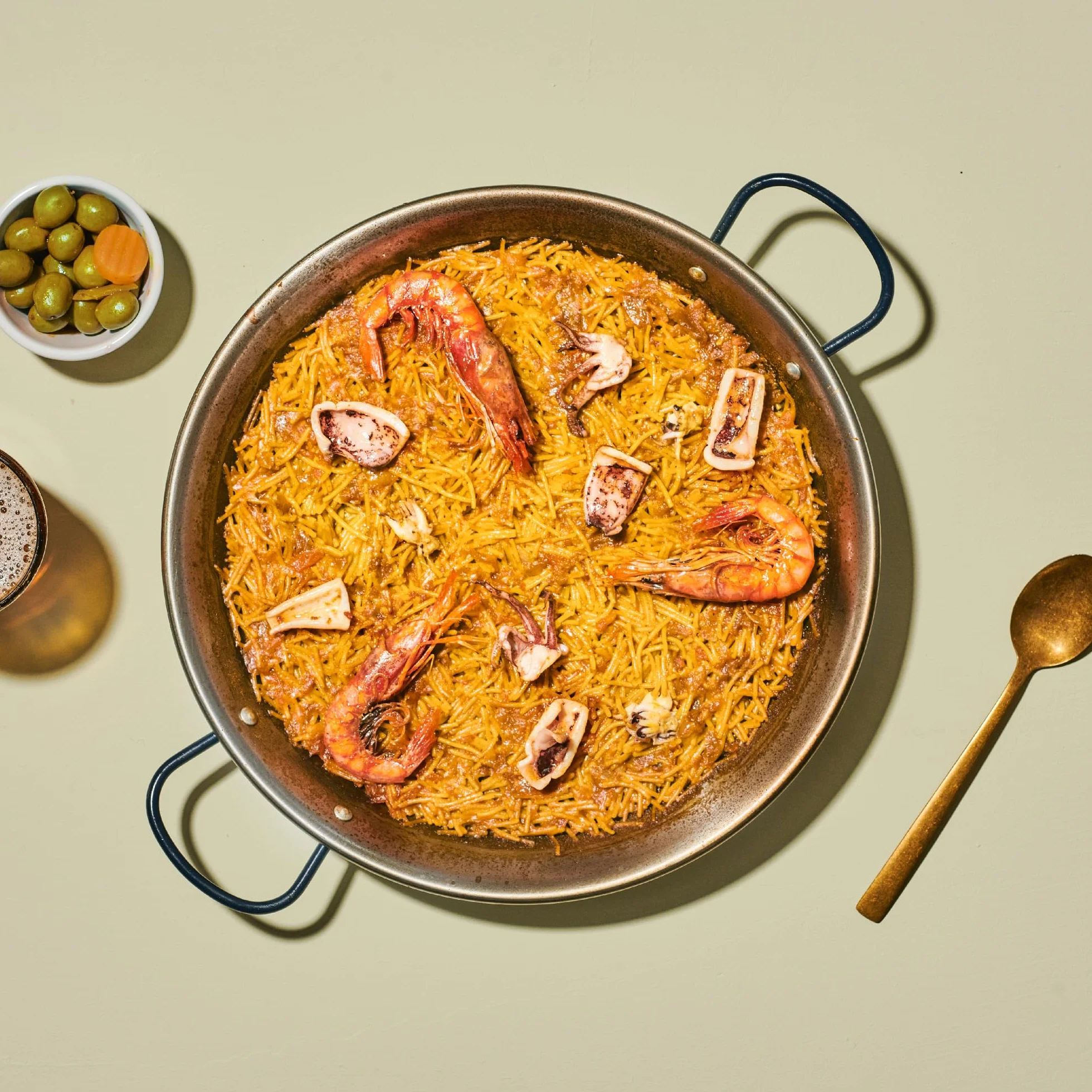 EL PAELLER - Préparé Fideuá | Inclut Bouillon de Fruits de Mer, Calmar, Encornet et Poupon | Ingrédients 100% Naturels | Pour 2 Personnes, Sans Conservateurs
