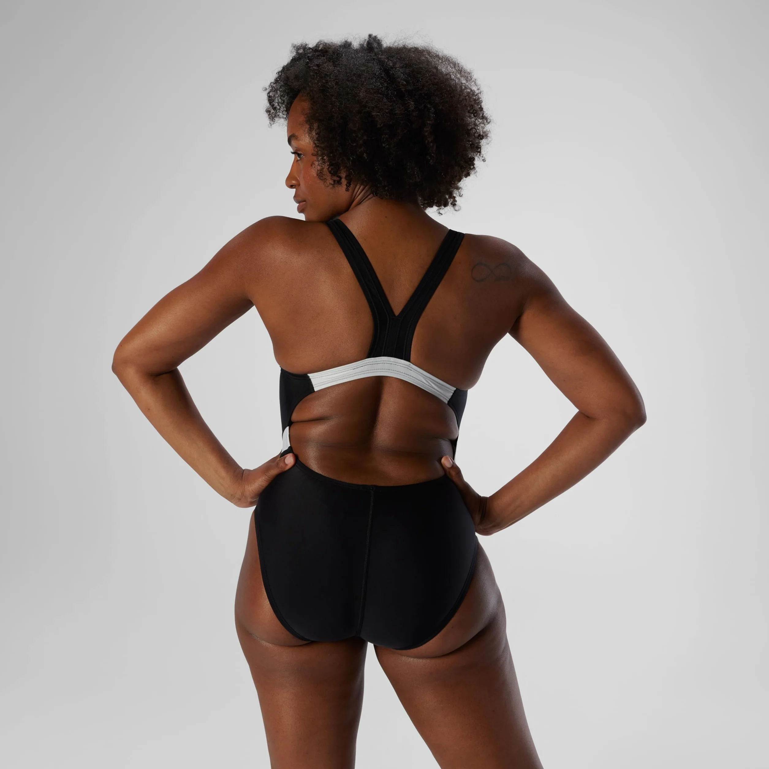 Speedo Maillot de Bain Une Pièce Quantum High Cut Powerflex Eco M