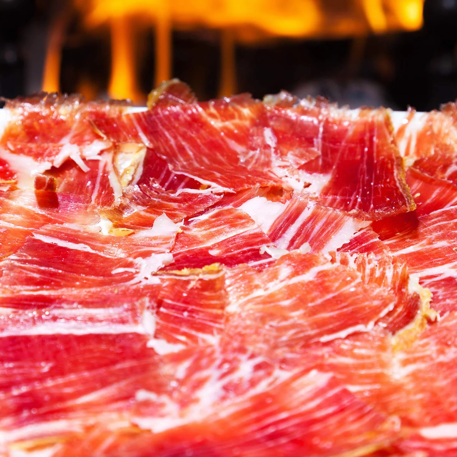 Jambon Ibérique Coupé à la Main 100 g (1 assiette) — Affinage +30 Mois — Certifié Hycer — Jamón Ibérico de Cebo — Guijuelo Espagne — aBeiou