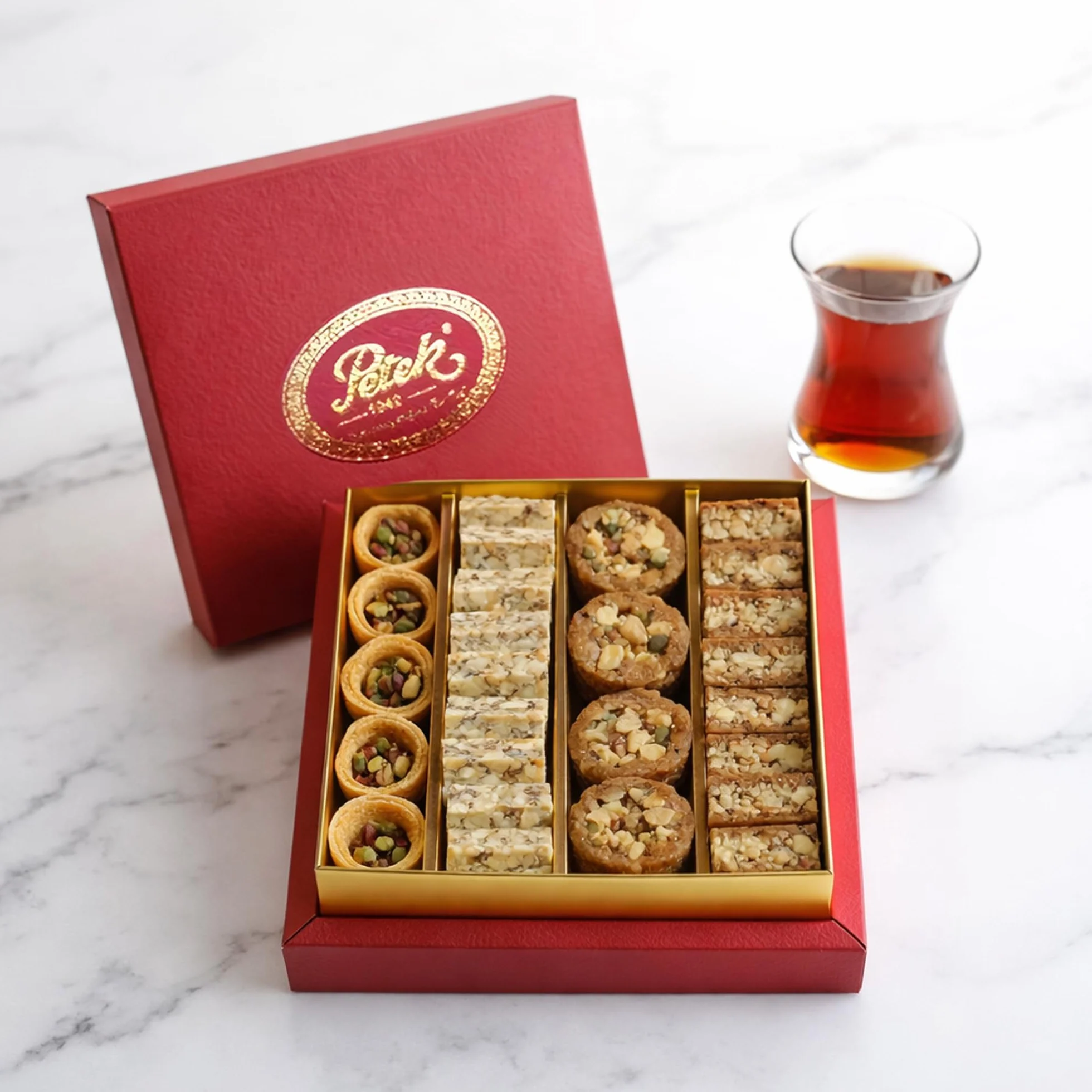 Petek Coffret Pâtisseries Baklava Noix et Pistaches – Dessert Turc Kadayif – Assortiment au Miel – Douceurs Méditerranéennes – 26 Pièces 476 g