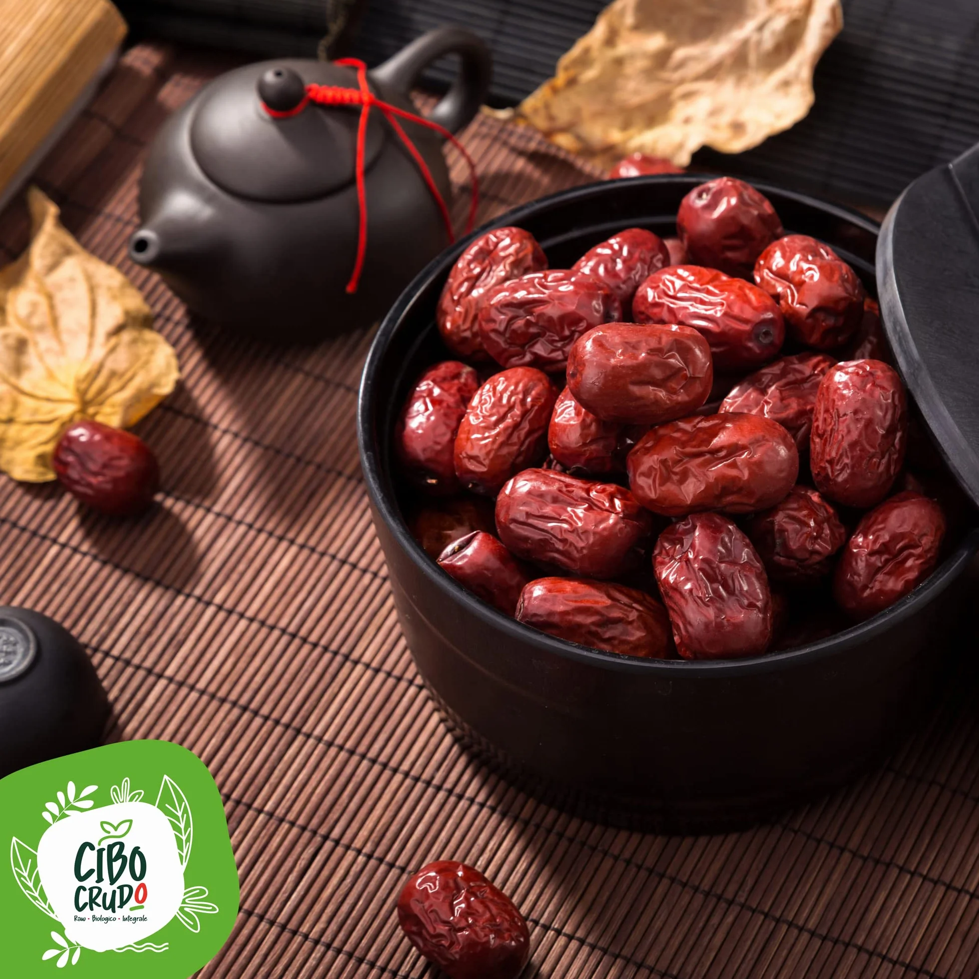 Jujube Séché Bio - 200g. Baies Rouges. De la plante de Jujube Séchée Sans Sucre Ajouté. Ils Contiennent Vitamines Minéraux et Fibres. A Ajouter aux Yaourts/Smoothies ou Aux Aesserts et Confitures.