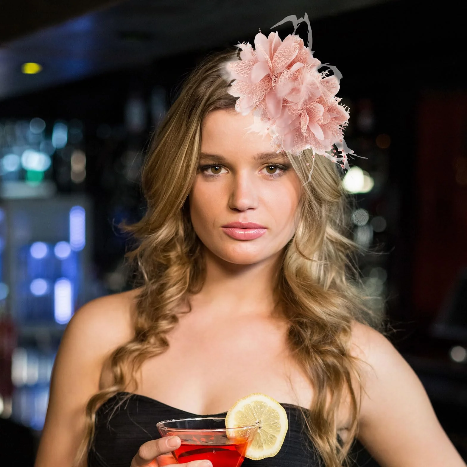 Ladies Fascinator Chapeau mariage Couture tête Plumes Mesh Accessoires cheveux Faux Fleurs Retro élégant vintage