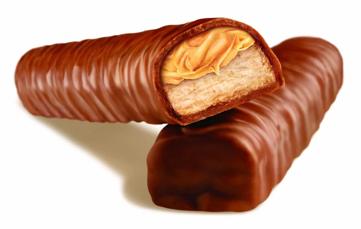 TWIX, Barres chocolat au lait avec biscuit nappage caramel - 1 Boite de 32 barres individuelles de 50g (L'emballage peut varier)