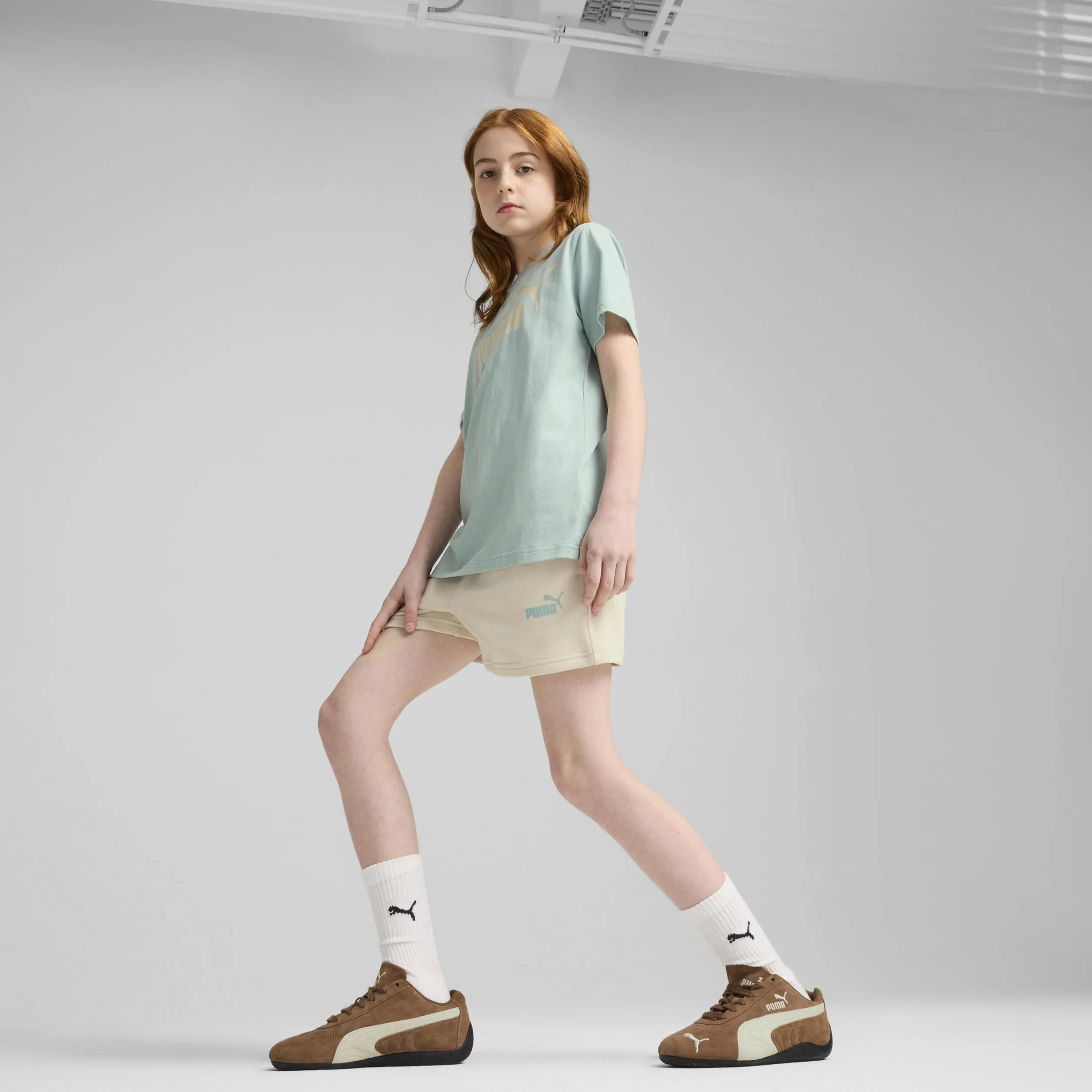 PUMA Ensemble Short et T-Shirt Logo N°1 Essentials Enfant Adolescent