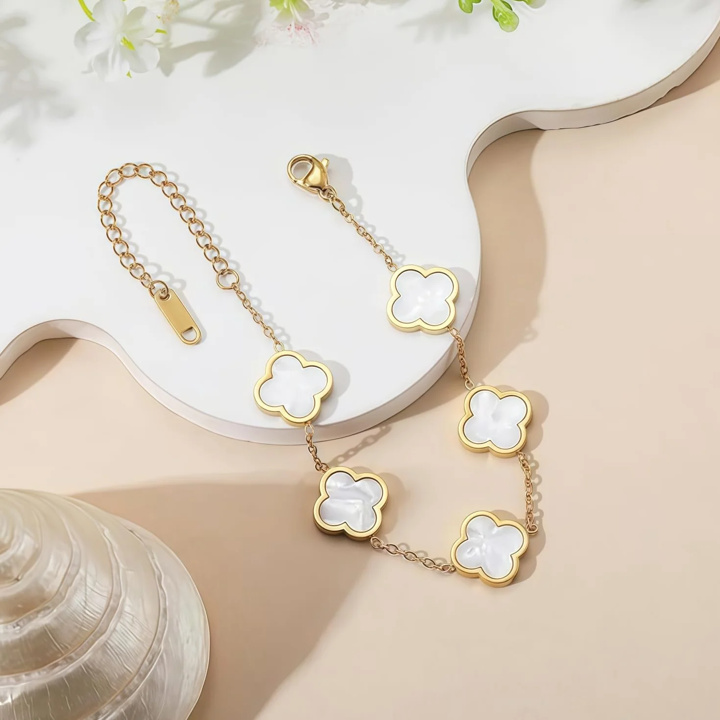 Bracelet Trèfle à Quatre Feuilles en Acier Inoxydable Cadeau Femme