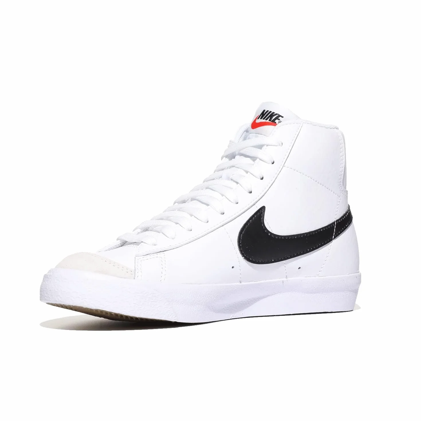 Nike Blazer Mid '77 Chaussures de Gymnastique