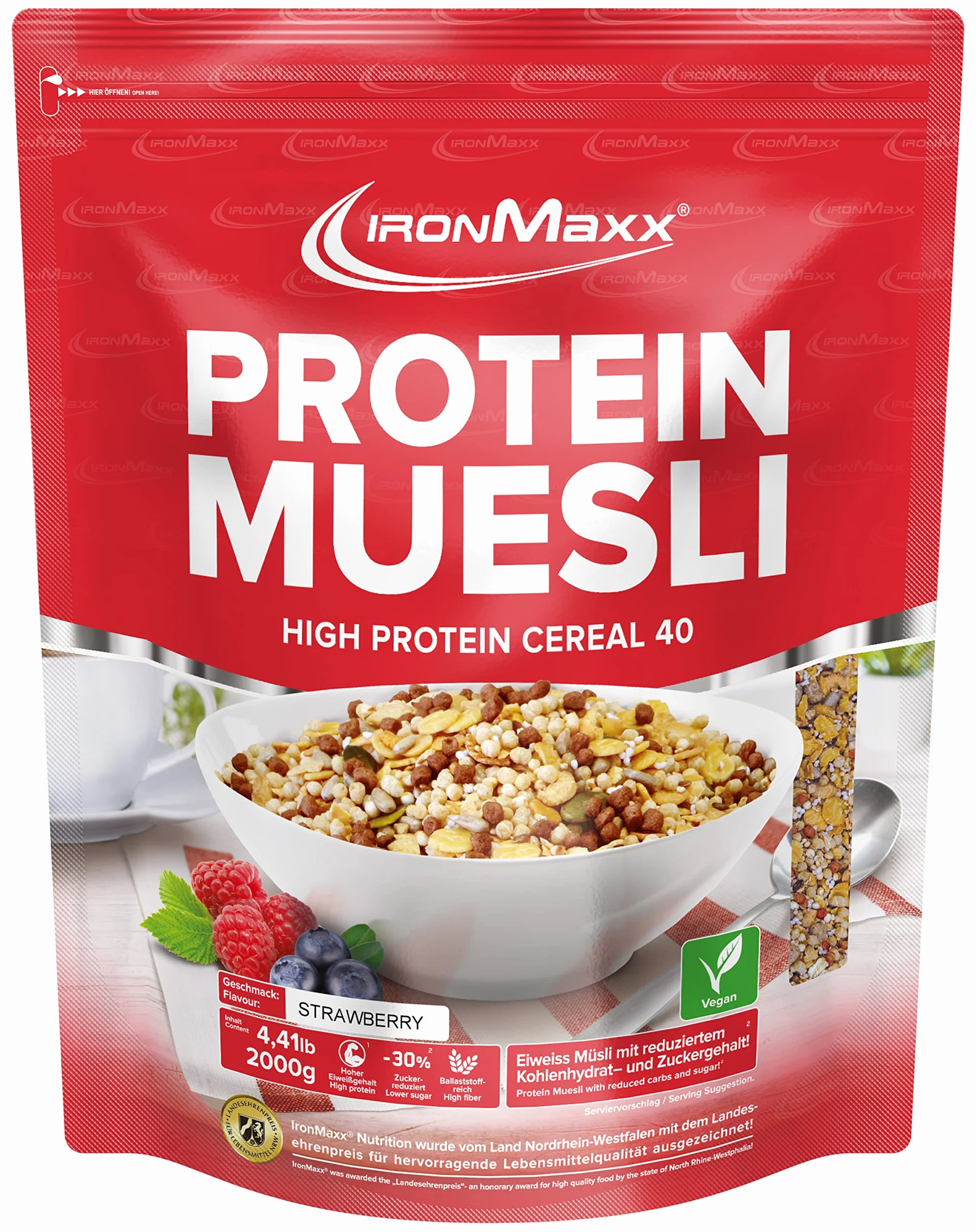 IronMaxx Proteine Muesli Goût Fraise 2000g | Muesli Vegan aux protéines de soja | Céréales protéinées -30% sucres | Riche en Fibres & Protéines Végétales | Idéal pour un petit-déjeuner Sain