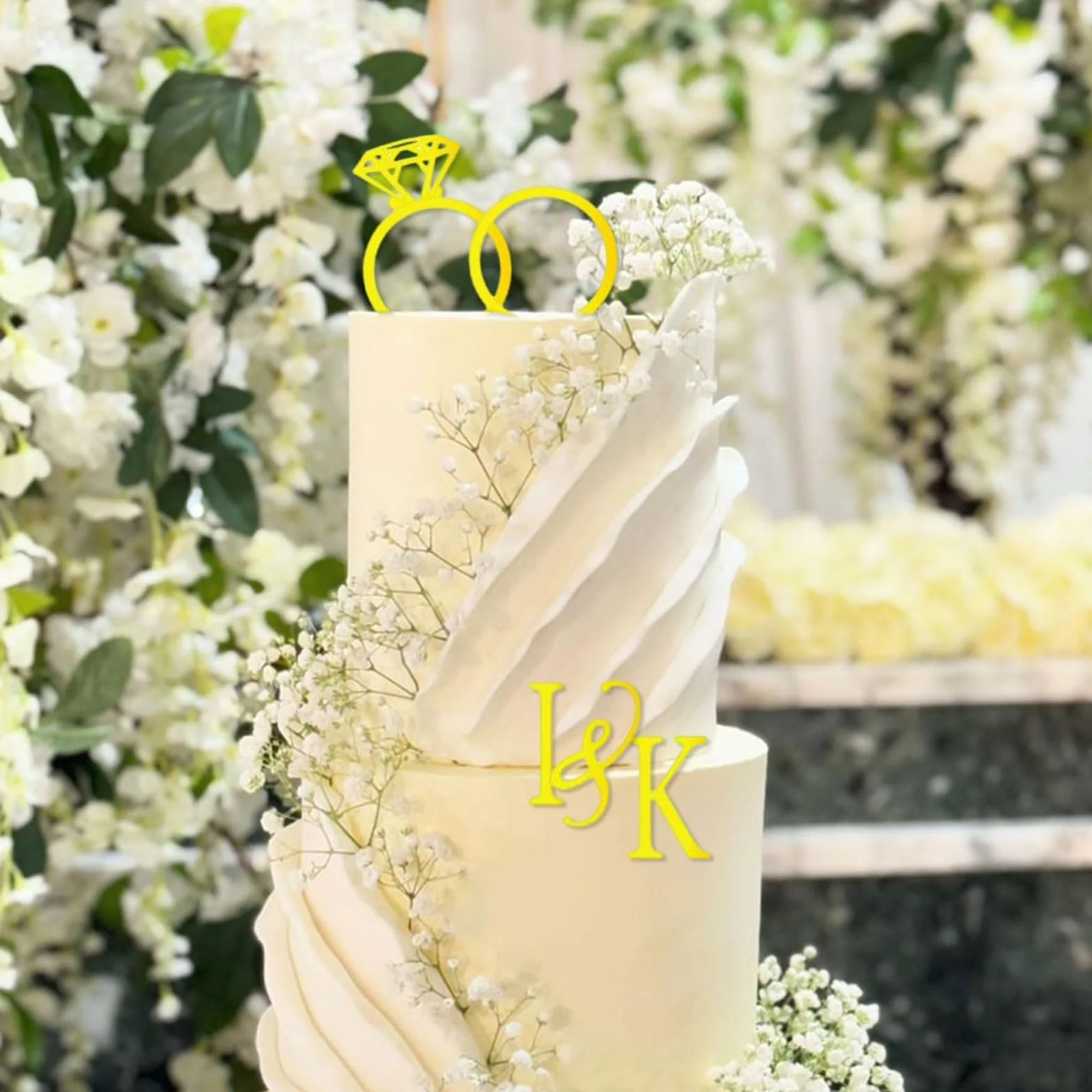 Figurine de gâteau de mariage avec anneau en diamant - 26 lettres personnalisables Panneau des initiales du couple pour mariage anniversaire fiançailles demande décoration de gâteau de