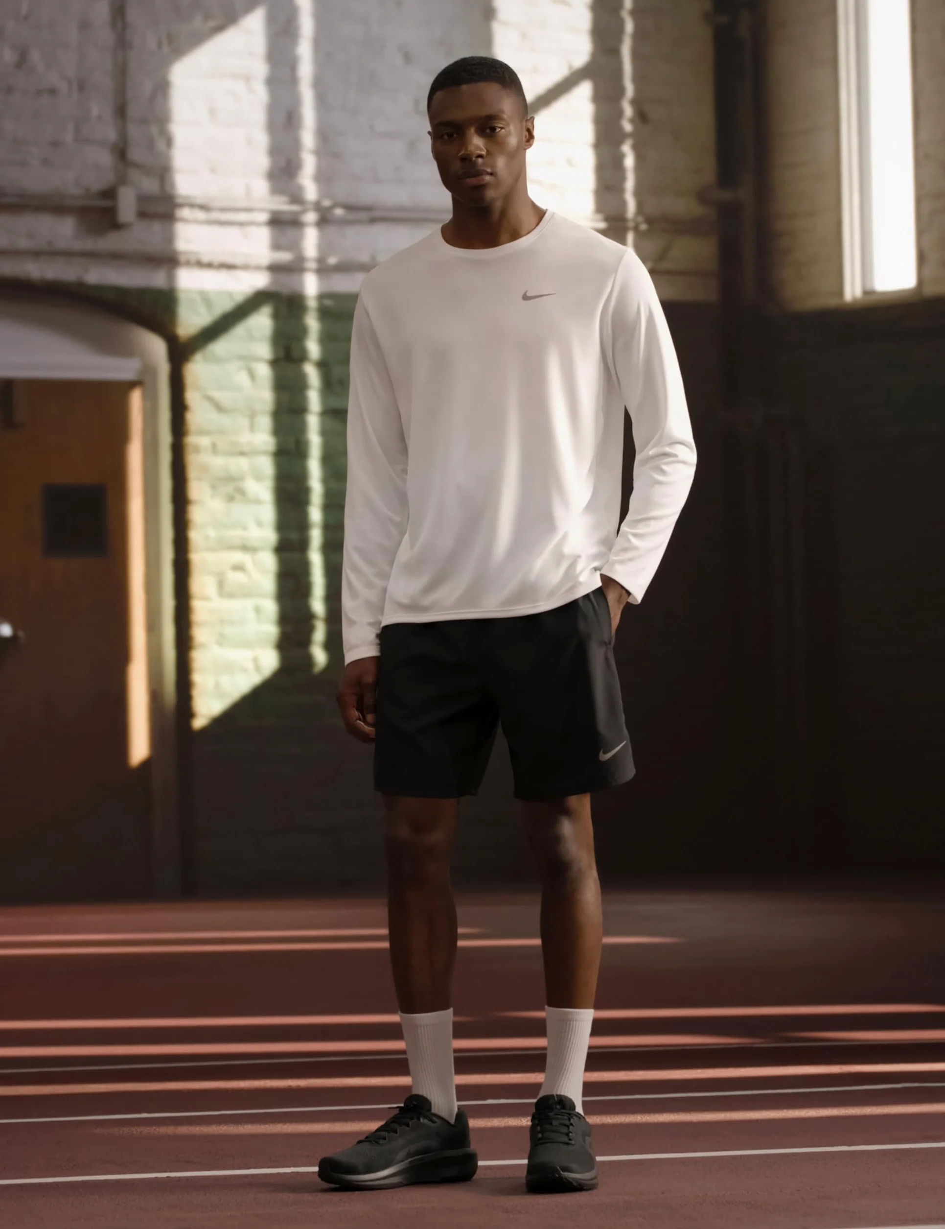 Nike Challenger Dri-FIT Laufshorts mit Futter für Herren 18 cm