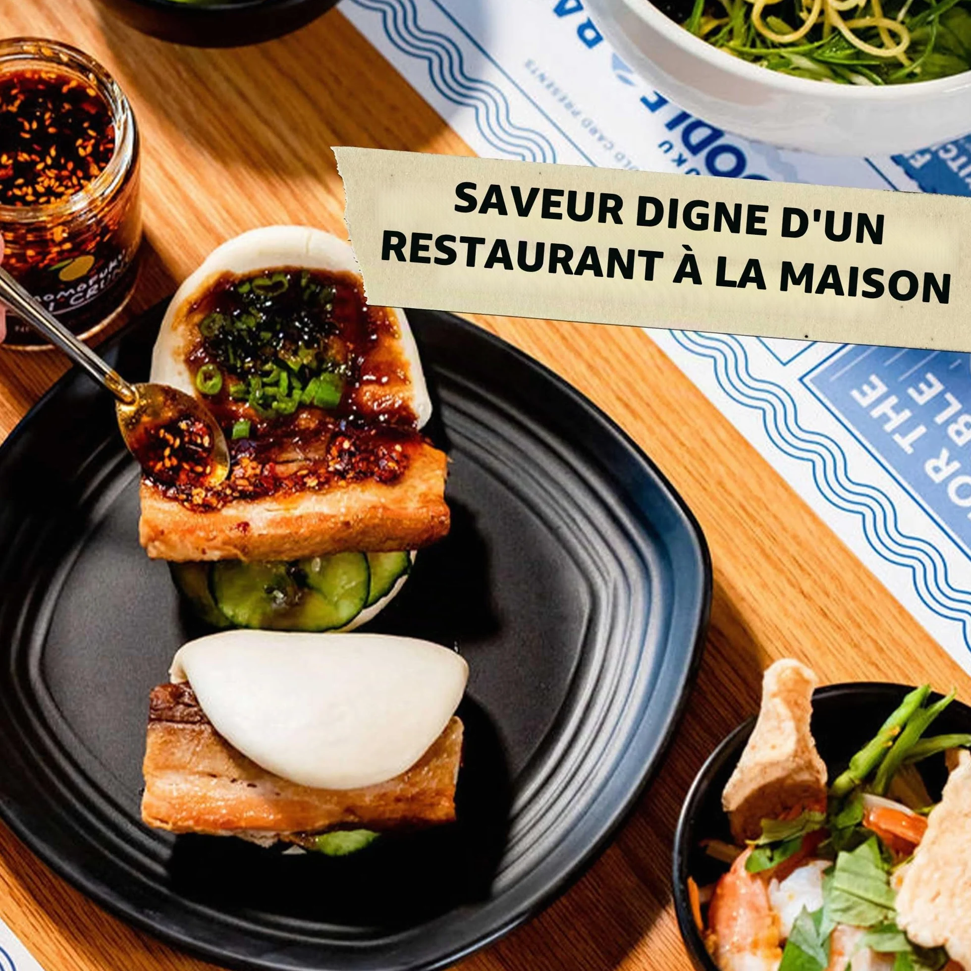 Momofuku Extra Spicy Chili Crunch par David Chang, (150 g) Huile à l'ail croquant et aux échalotes, croustillant pour la cuisson comme sauce ou garniture