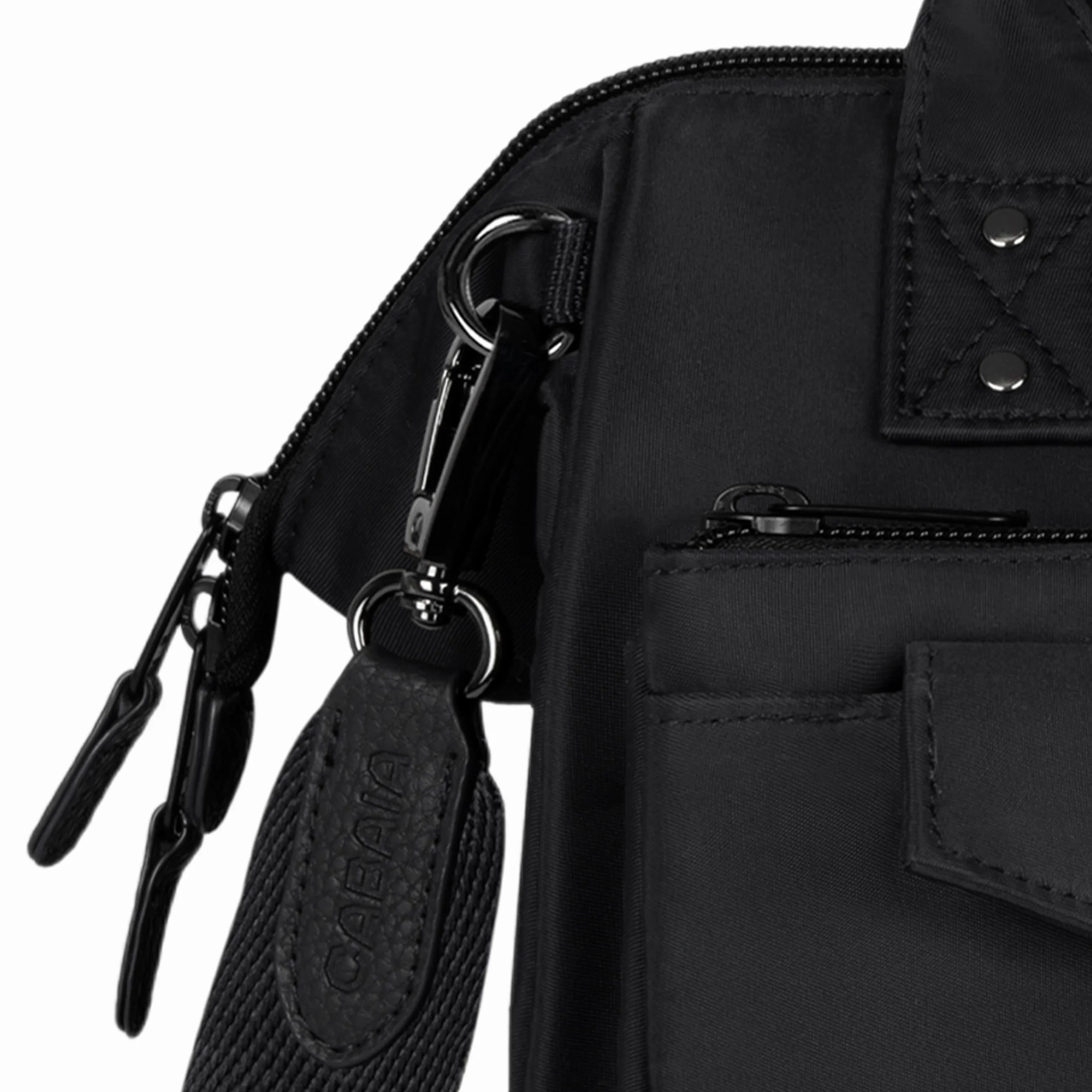 Cabaïa Sac Bandoulière Crossbody Adventurer Medium 5,8L Femme Bandoulière Réglable Ouverture Grand Angle Vegan Déperlant
