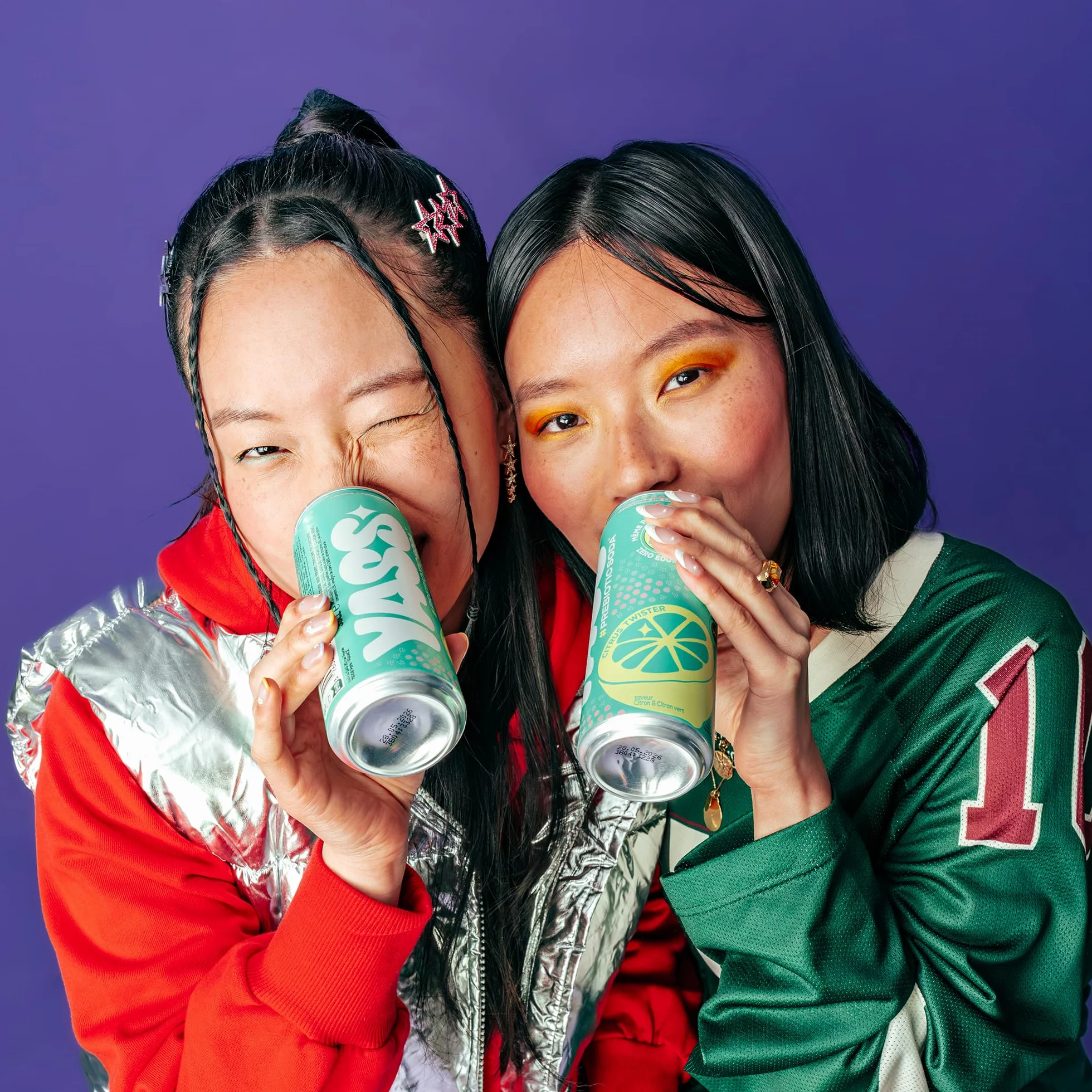YASS Soda Prébiotique -Saveur CITRUS TWISTER - Le Soda Sain & Stylé qui Prend Soin de Ton Ventre 6.6g de Fibres et -60% de sucre-12 canettes de 33cl