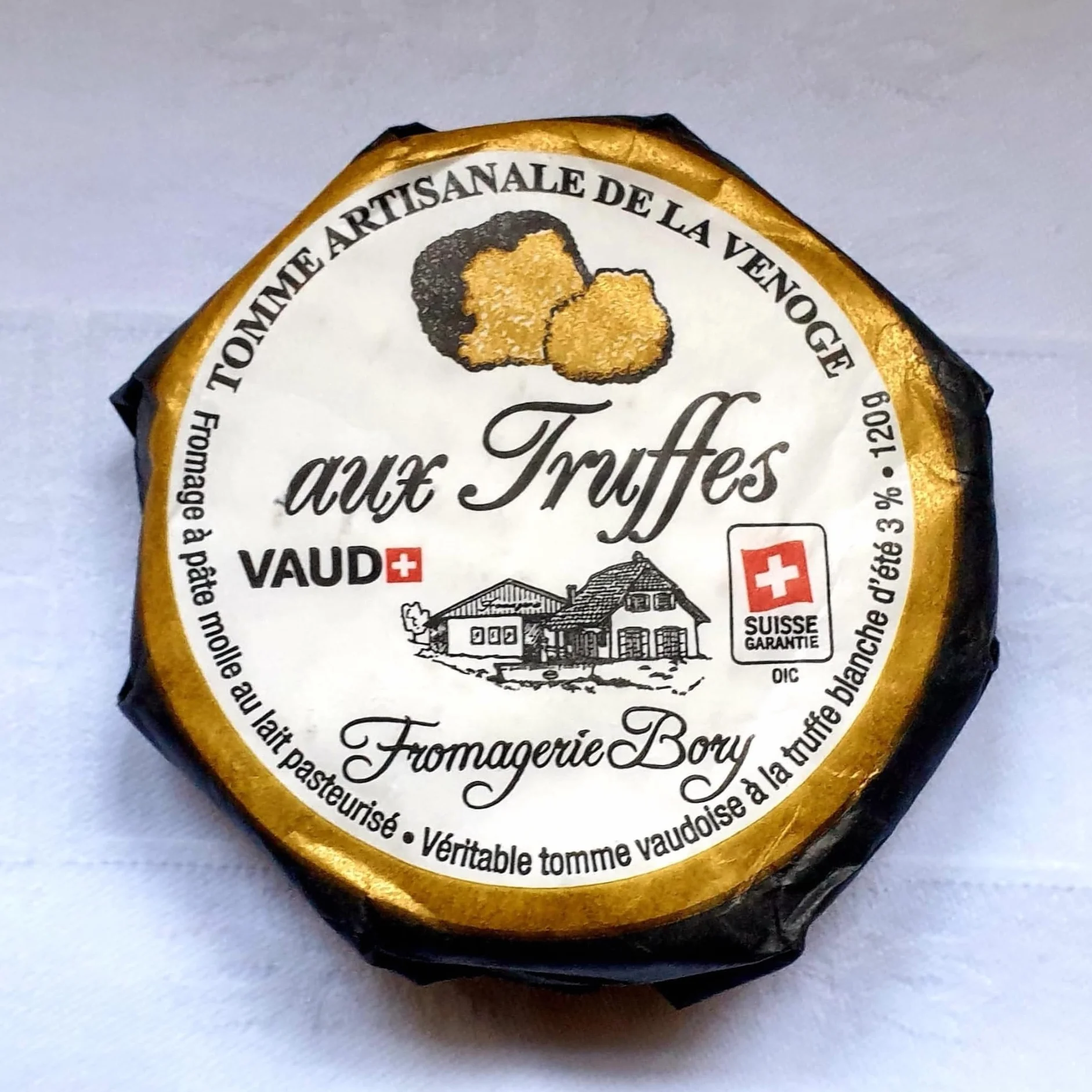Plateau Signature – Crottin de Chèvre Pas de Loup 60g, Comté AOP Mamie Or 200g, Morbier AOP 250g, Cœur Neufchâtel AOP 200g, Tomme Fourrée aux Truffes Mifroma 120g – 830g – Sélection de Fromages França