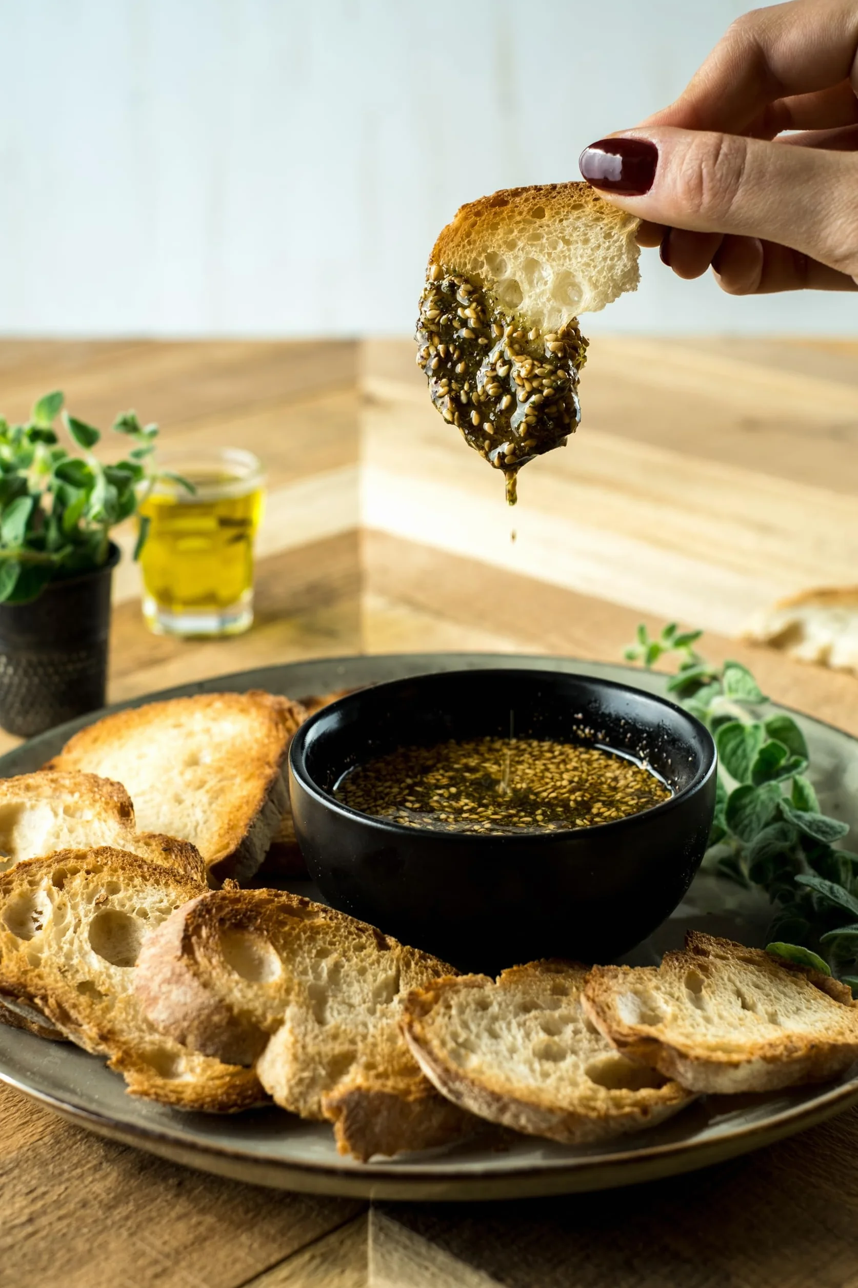 Véritable Zaatar Libanais Artisanal 350g (Great Taste Award) – Mélange d'Épices Premium – Thym Sauvage, Sumac & Sésame Torréfié – Idéal Cuisine Méditerranéenne, Grillades & Marinade,100% Naturel (350)
