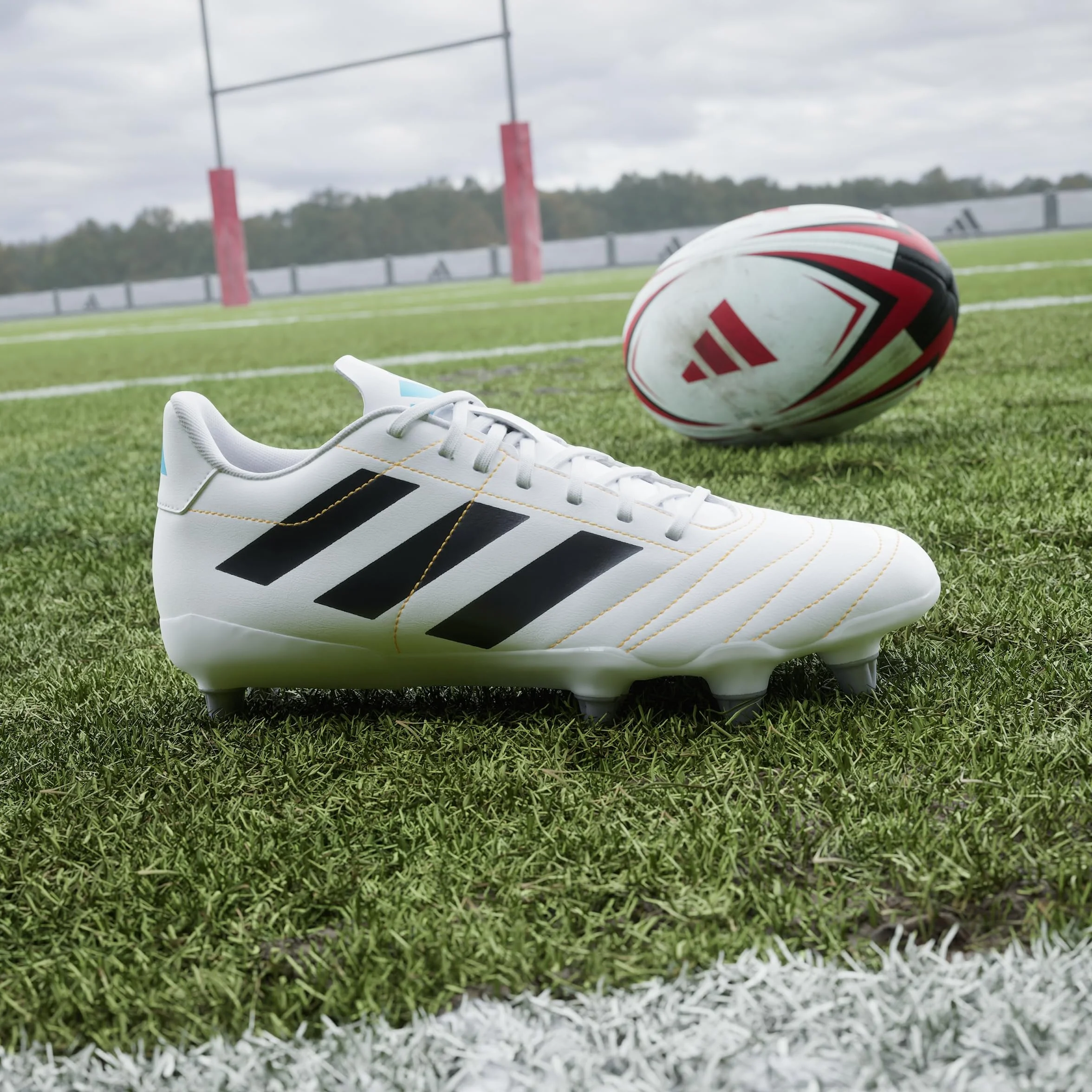 Adidas Chaussure de Rugby Kakari Terrain Gras